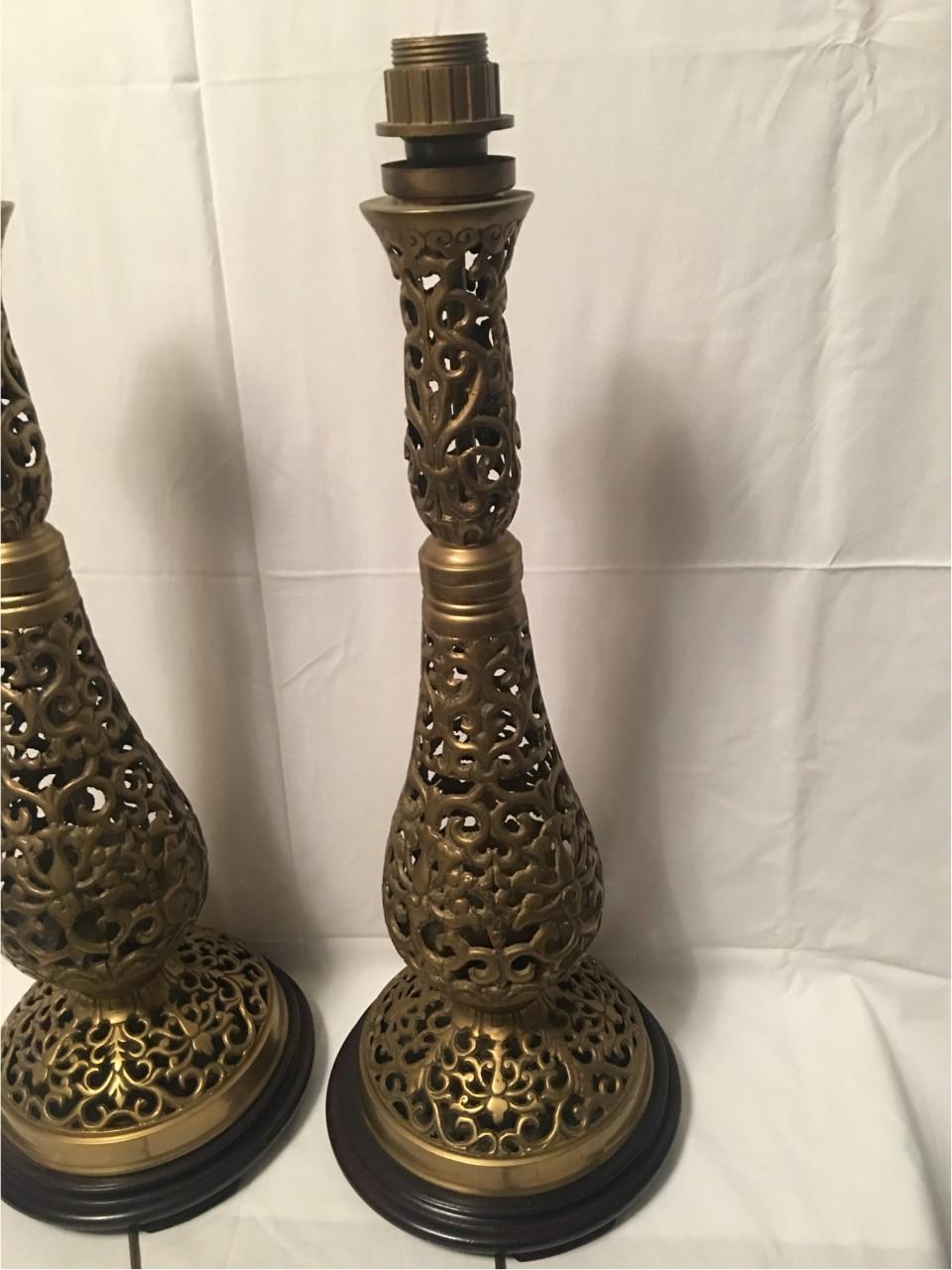 Pair of Large, Brass on Round Wood Base, Table Lamps, 1970s In Good Condition For Sale In Frisco, TX