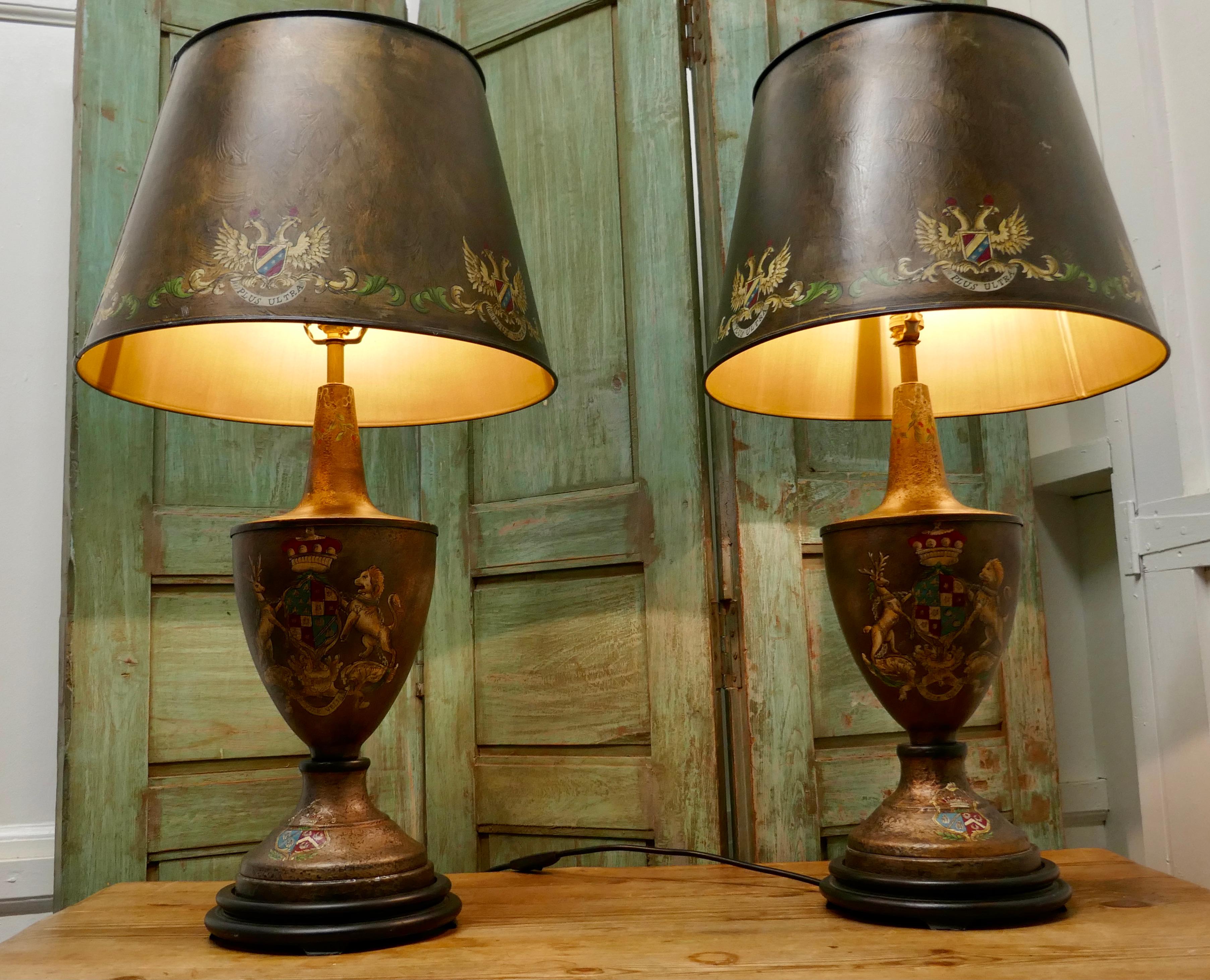 A Pair of Large Bronze Coloured Toleware Table Lamps    In Good Condition For Sale In Chillerton, Isle of Wight