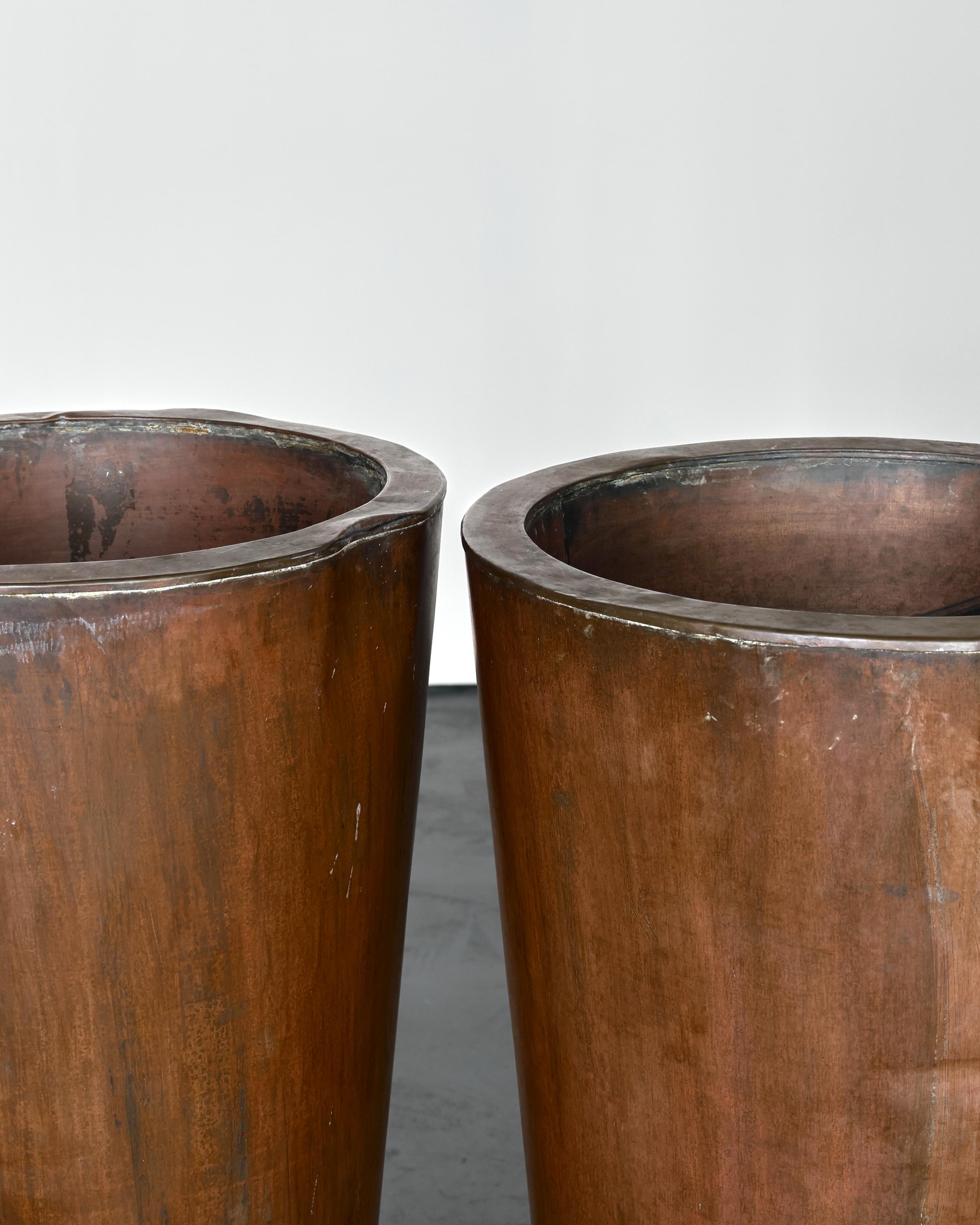 A Pair Of Large C.1970s Copper Planters For Sale 2