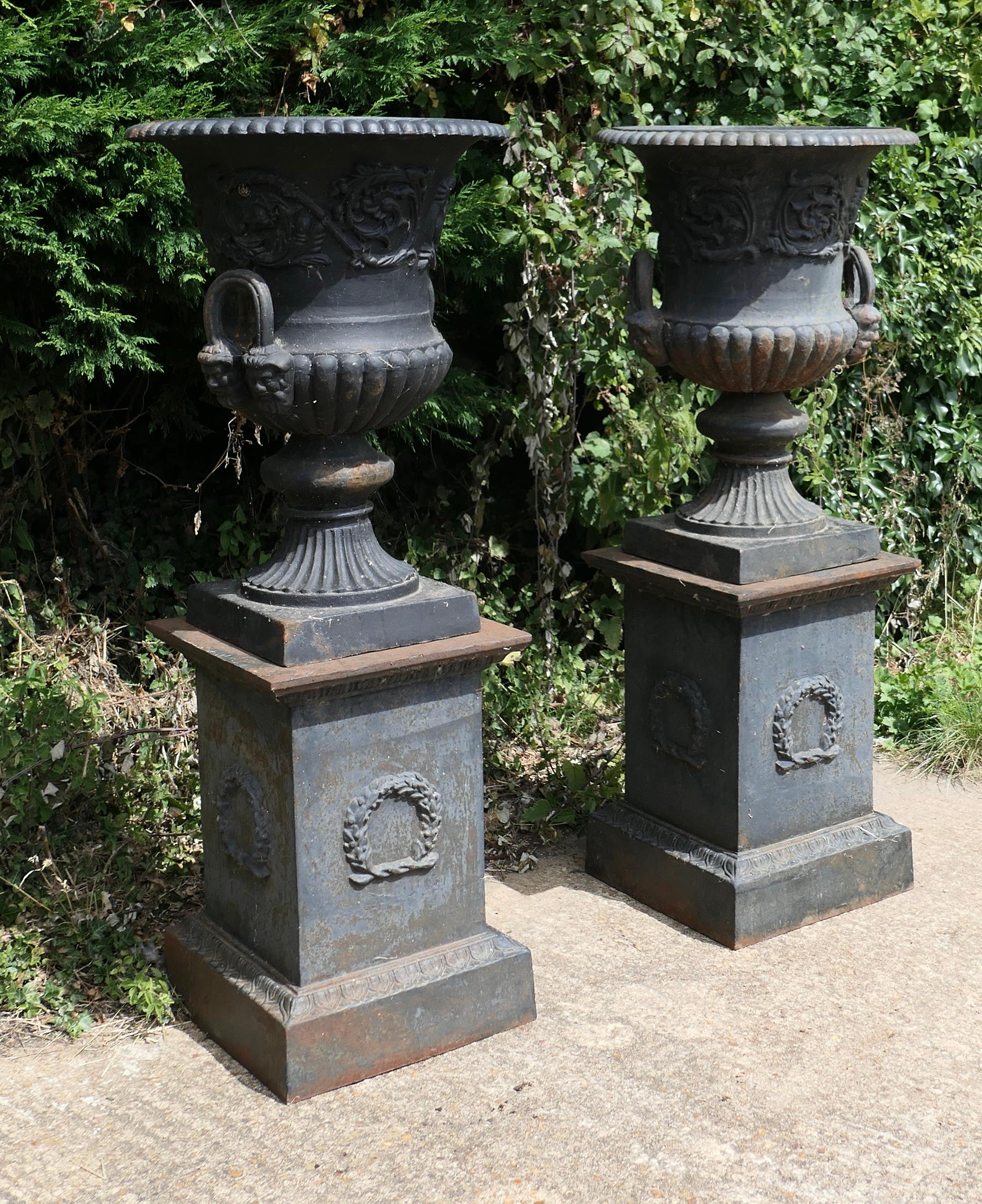 garden urns