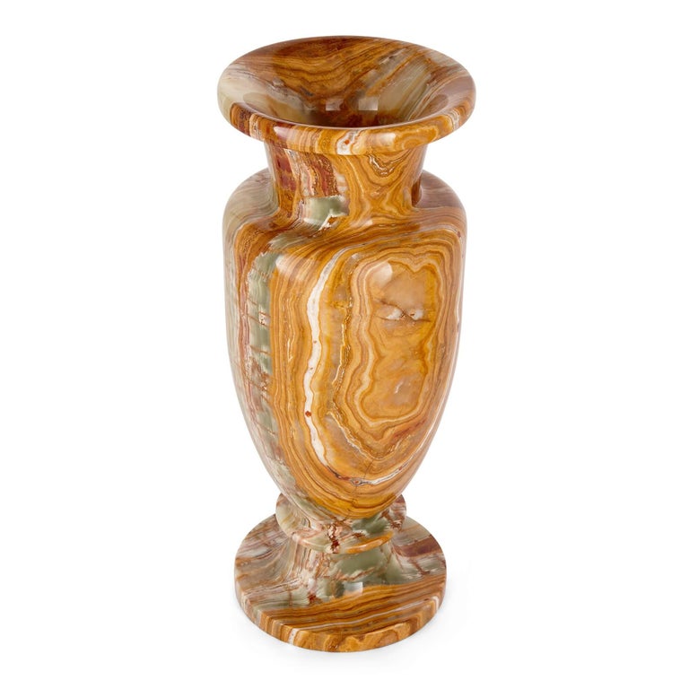 Pair of Large Decorative Vases in Red and Green Onyx For Sale at 1stDibs