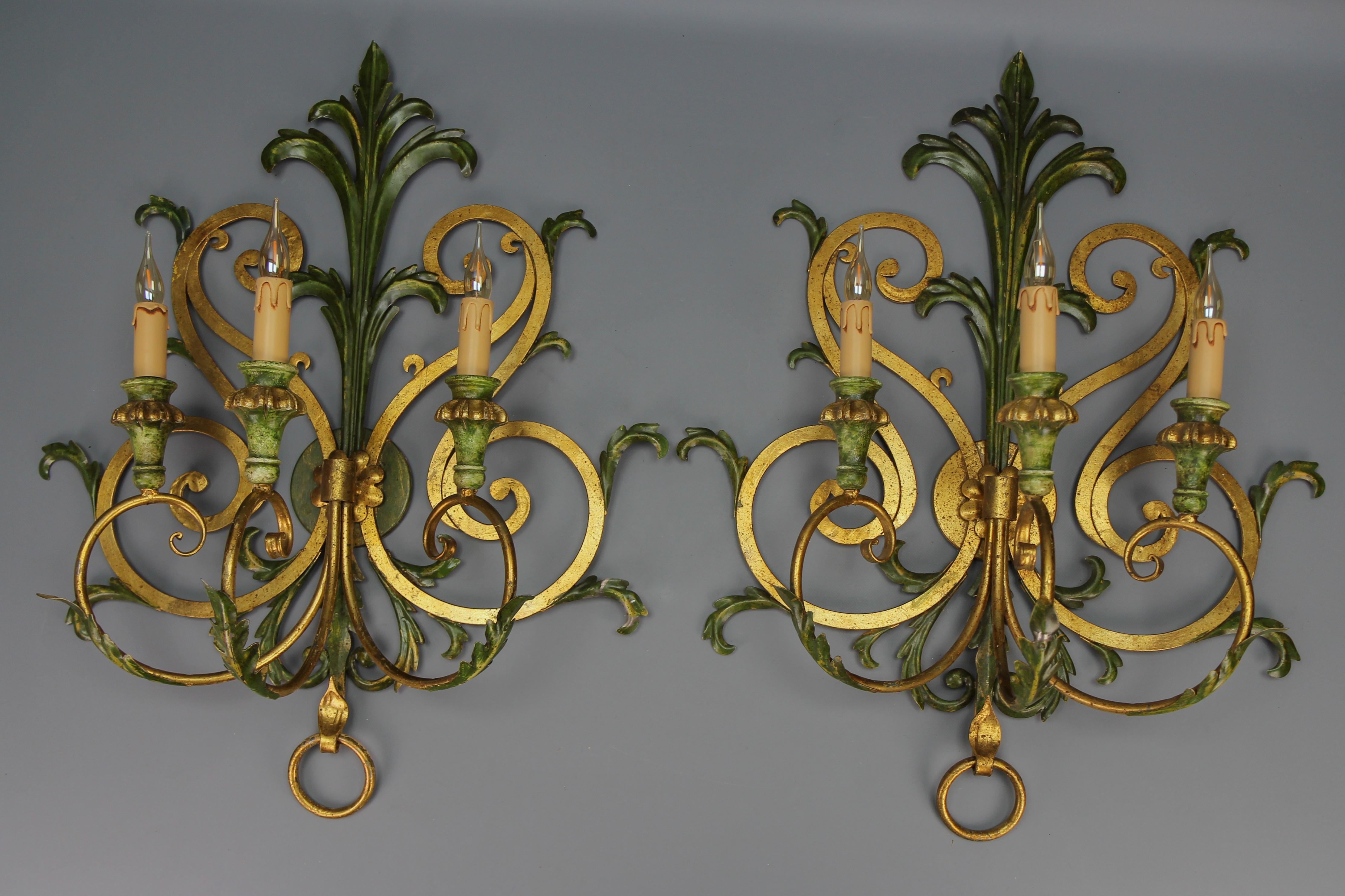 Baroque A Pair of Large Gilt and Green Color Metal and Wood Sconces, Italy, ca. 1960s For Sale