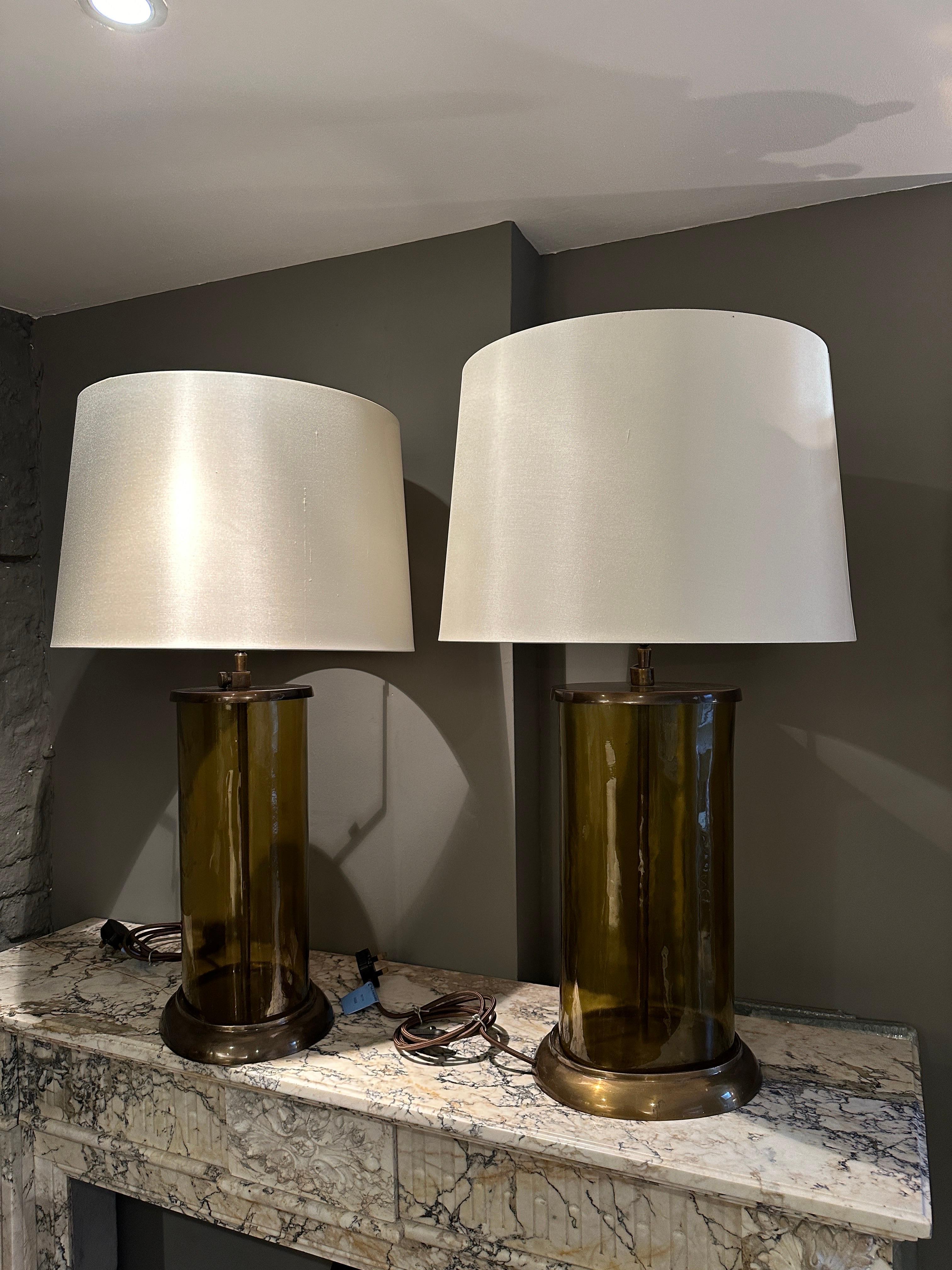 A pair Of Large Glass And Patinated Brass Table Lamps  For Sale 8