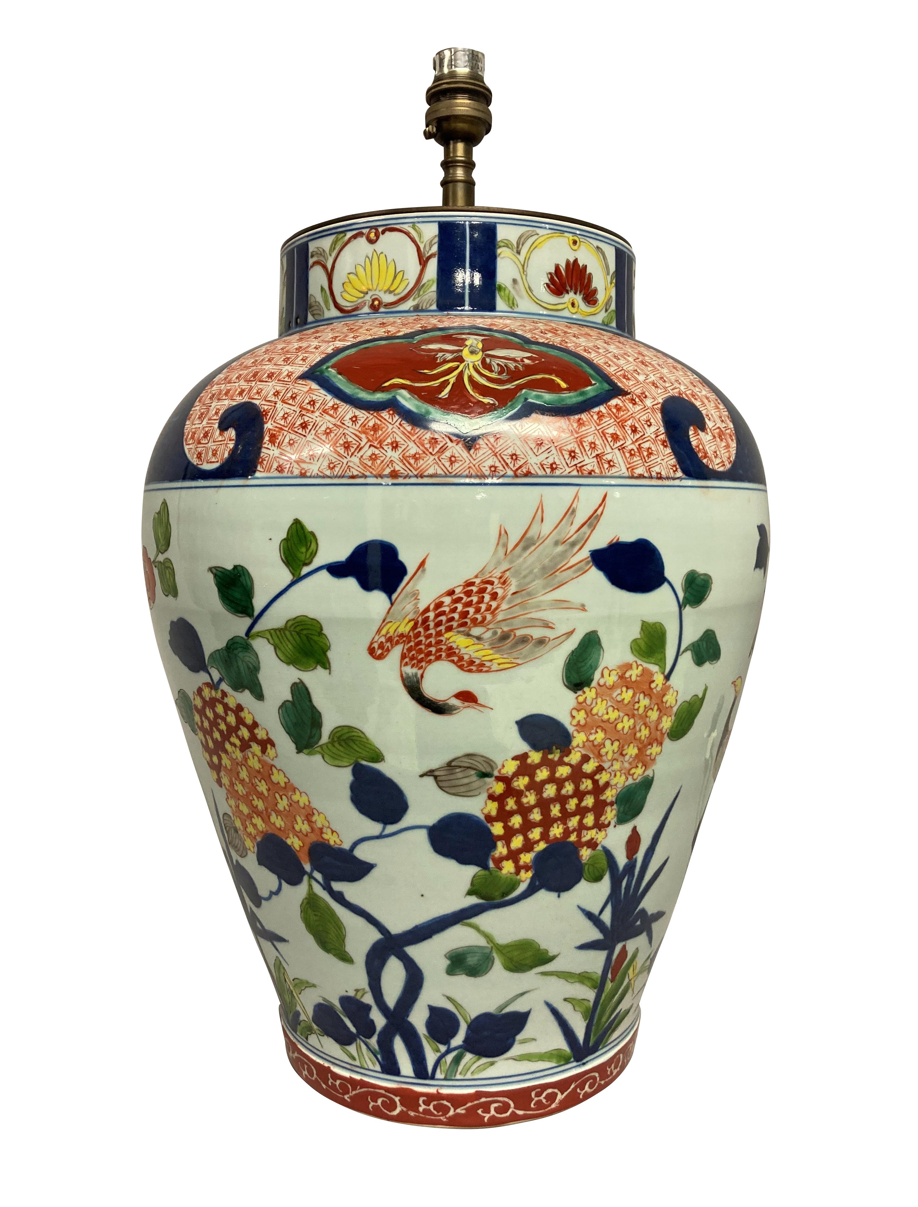 Pair of Large Imari Vase Lamps In Good Condition In London, GB