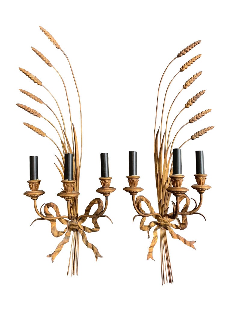 Pair of Large Italian, 1950s Gilt Metal Wheat Sheaf Wall Sconces For Sale 1