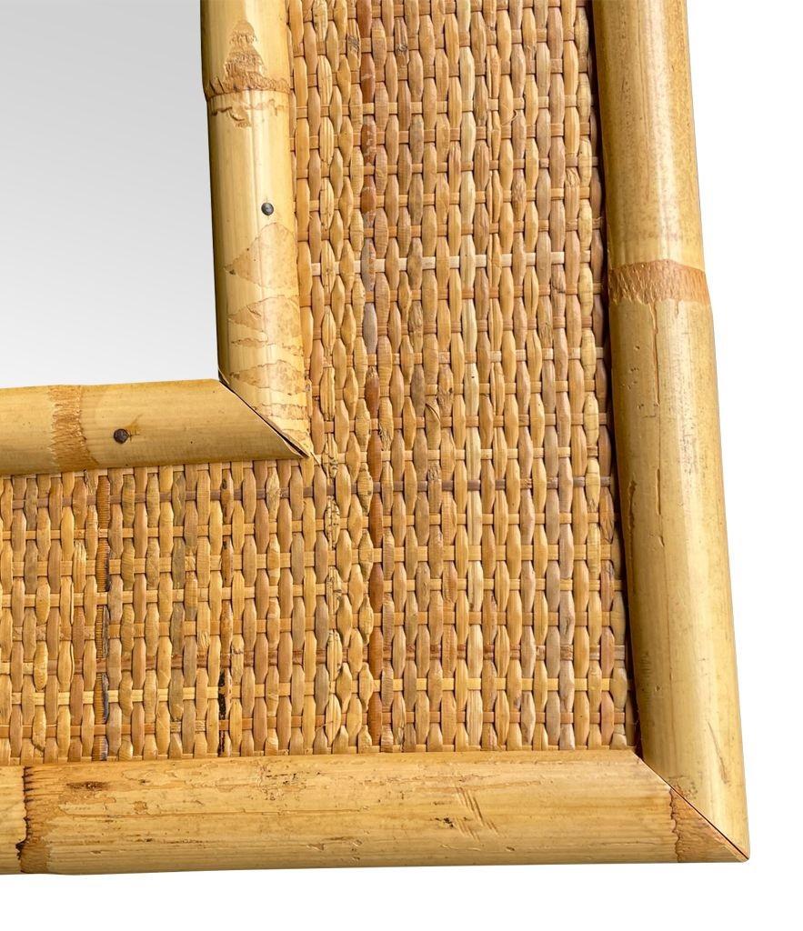 Fine XX secolo Coppia di grandi specchi italiani anni '70 in bambù e rattan intrecciato di Dal Vera in vendita