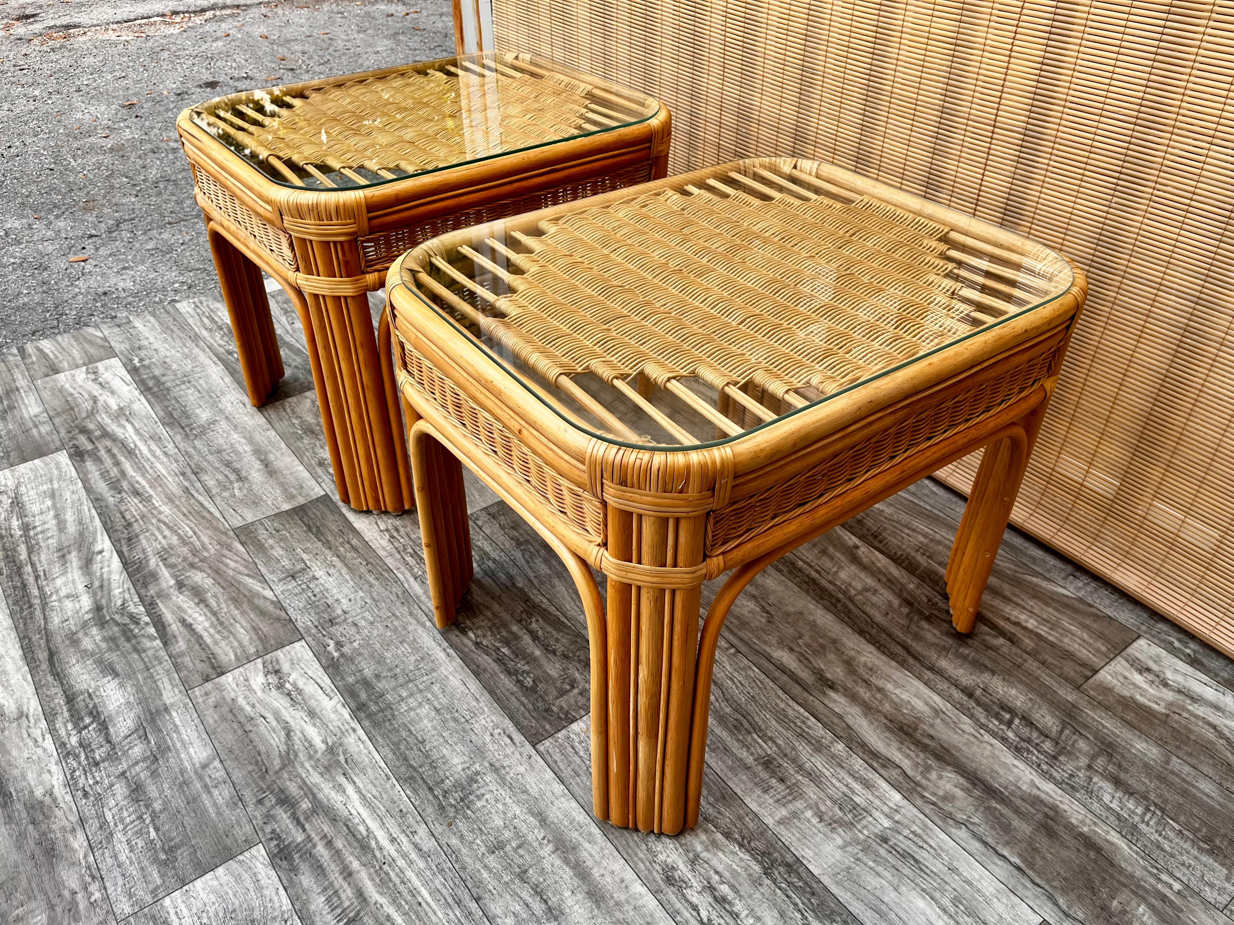 Wicker Pair of Large Late 20th Century Coastal Style Weaved Rattan Side Tables For Sale
