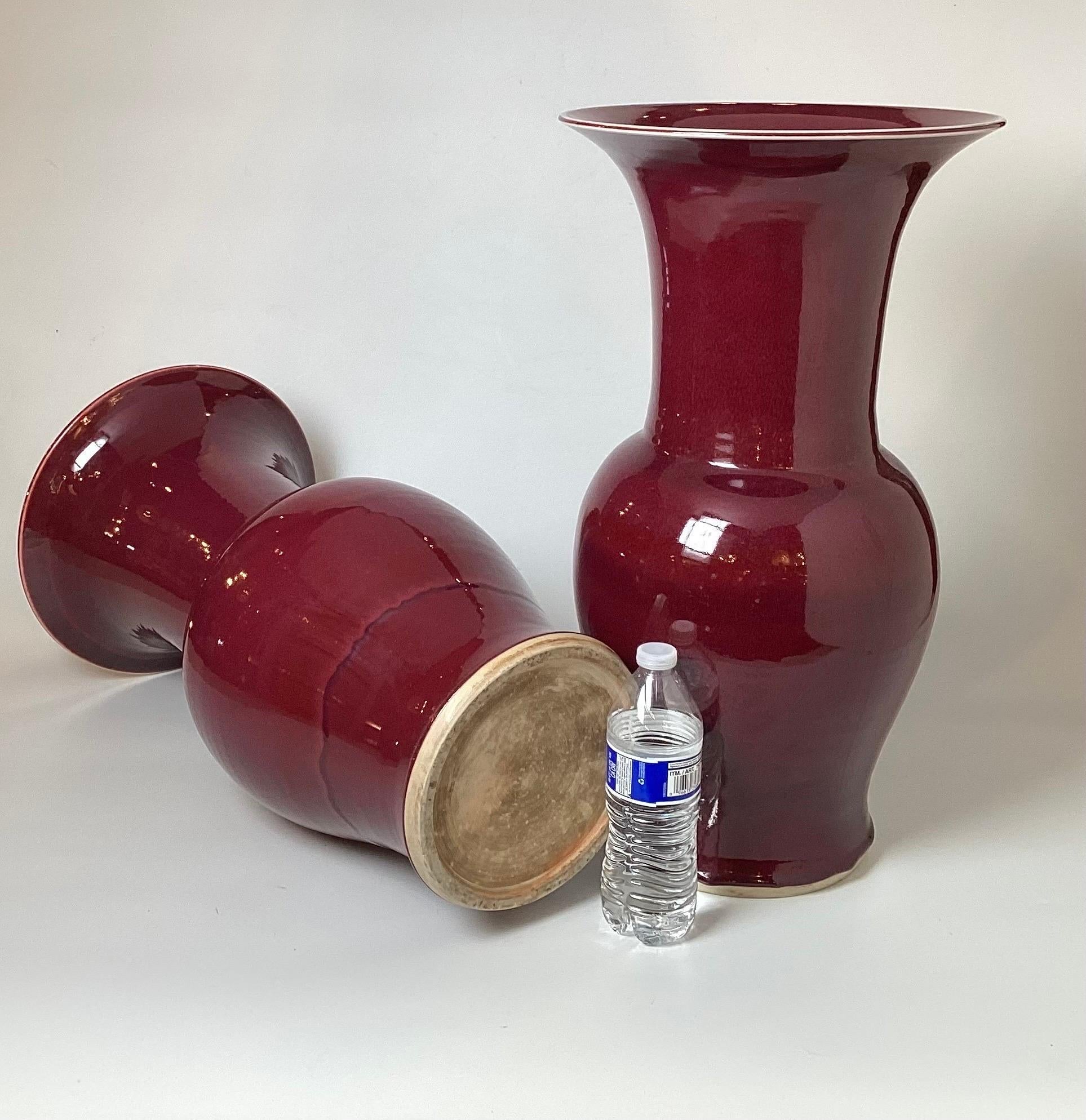 Paire de grands vases de sol Sung de Beouf en vente 5