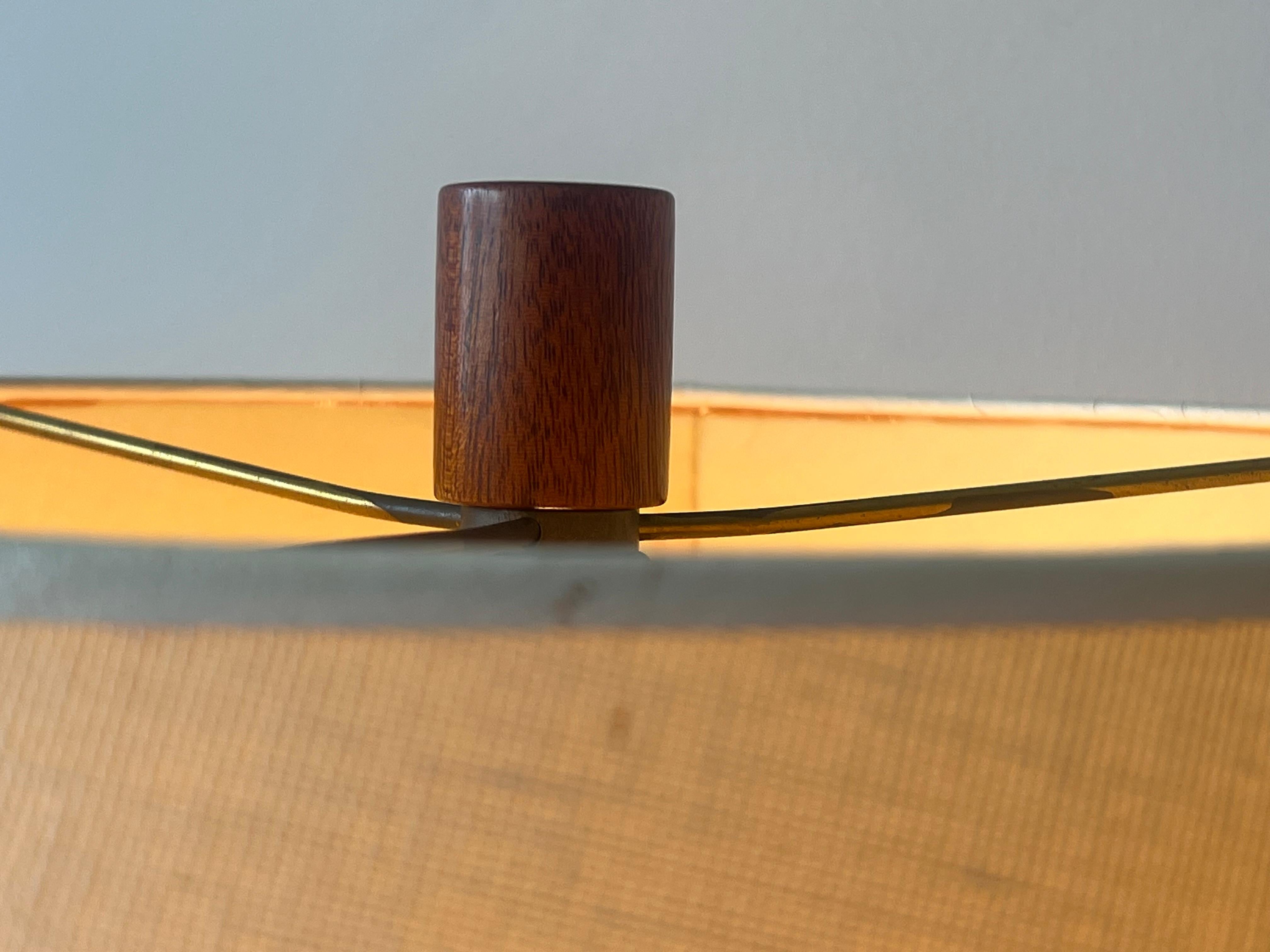 Walnut A Pair Of Large Table Lamps By Jane and Gordon Martz Ca' 1960's For Sale
