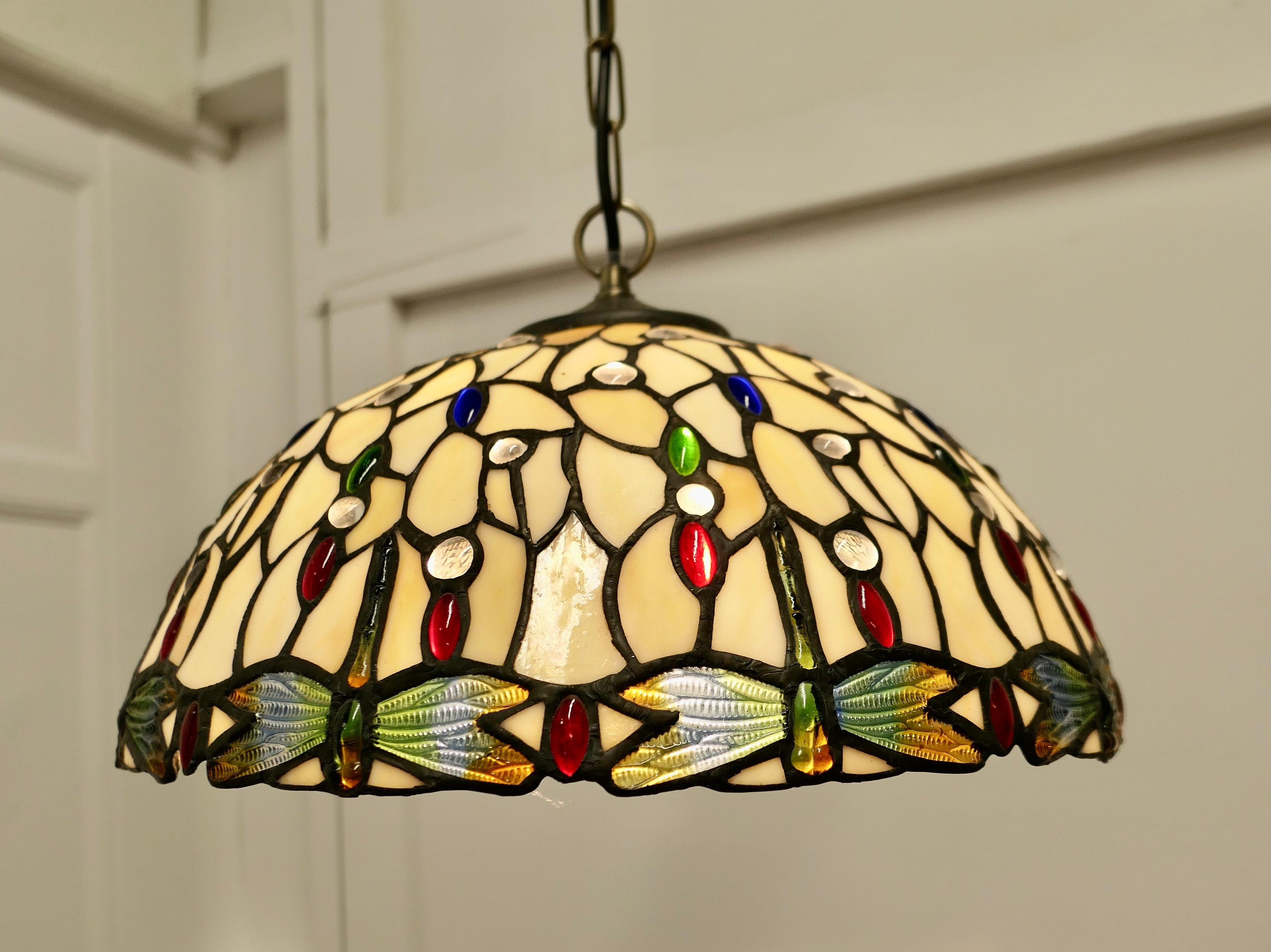 Ein Paar große Vintage Tiffany Style Lights Arts and Crafts Lampenschirme     im Angebot 2