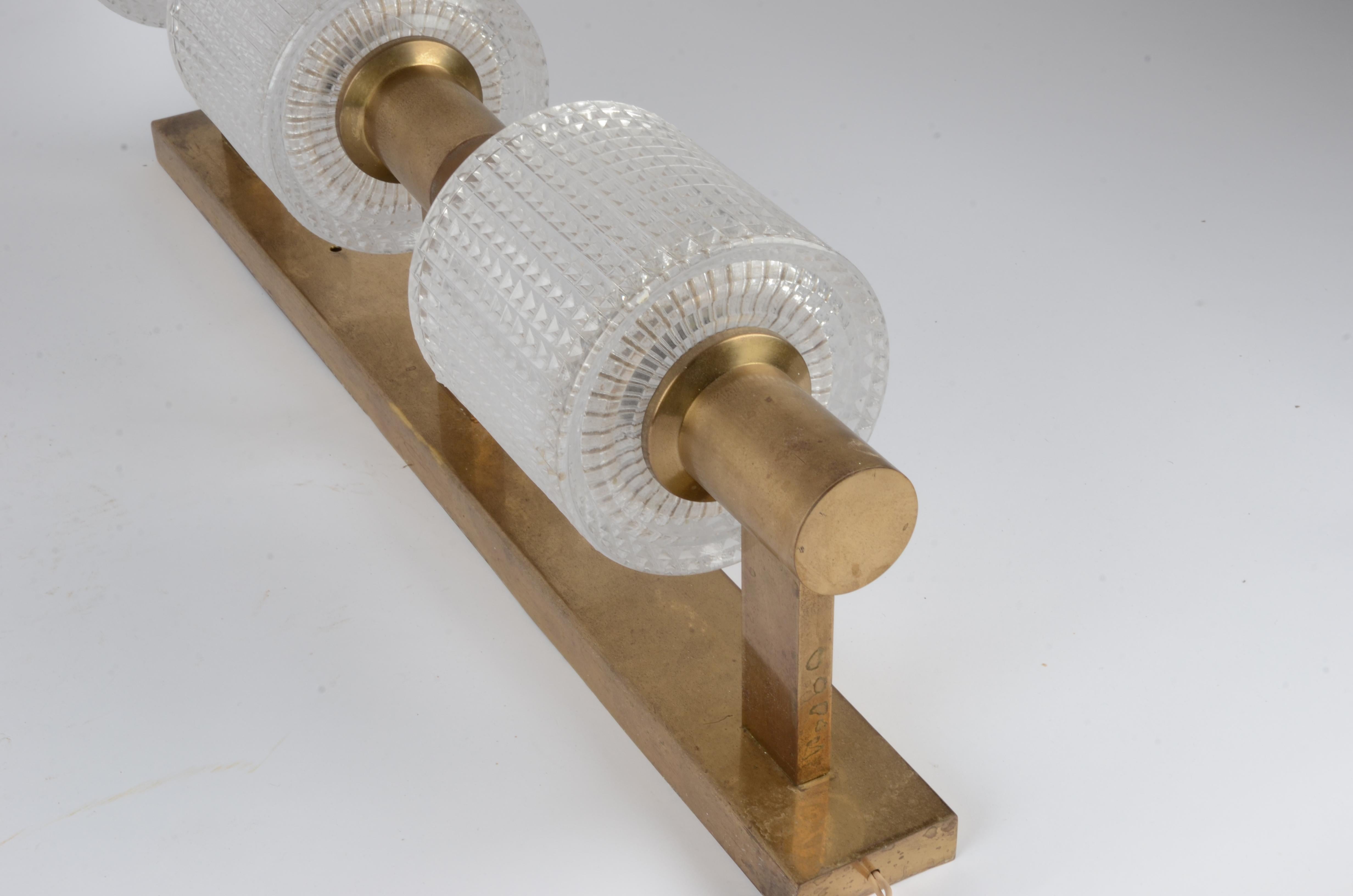 Scandinave moderne Paire de grands luminaires muraux, attribués à Carl Fagerlund, Suède, années 1950 en vente