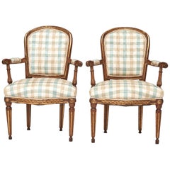 Paire de meubles Louis XVI danois du 18e siècle  Fauteuils ouverts en bois doré