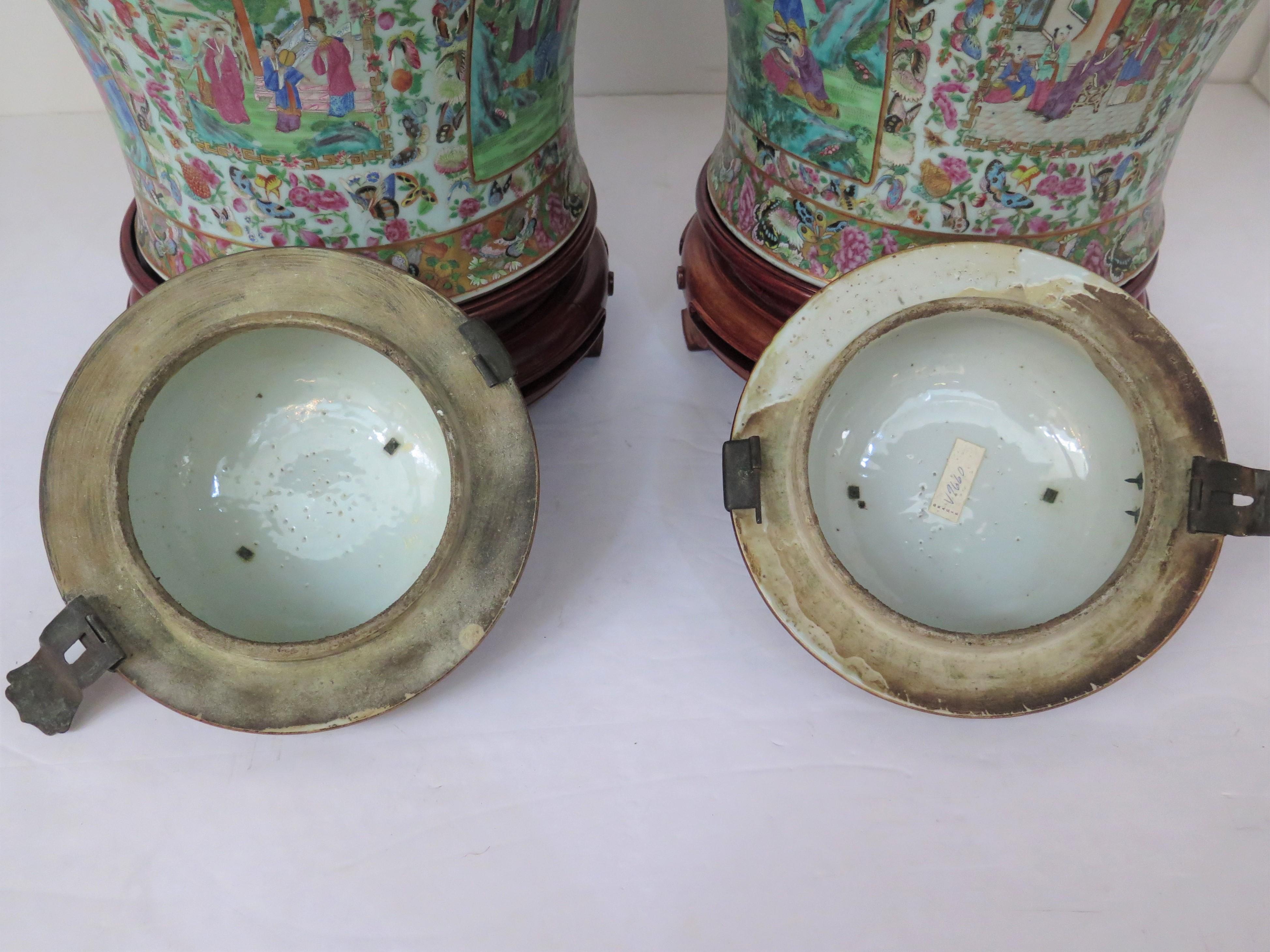 Paar chinesische Deckelgefäße mit Deckel aus dem späten 18. bis frühen 19. Jahrhundert  im Angebot 2