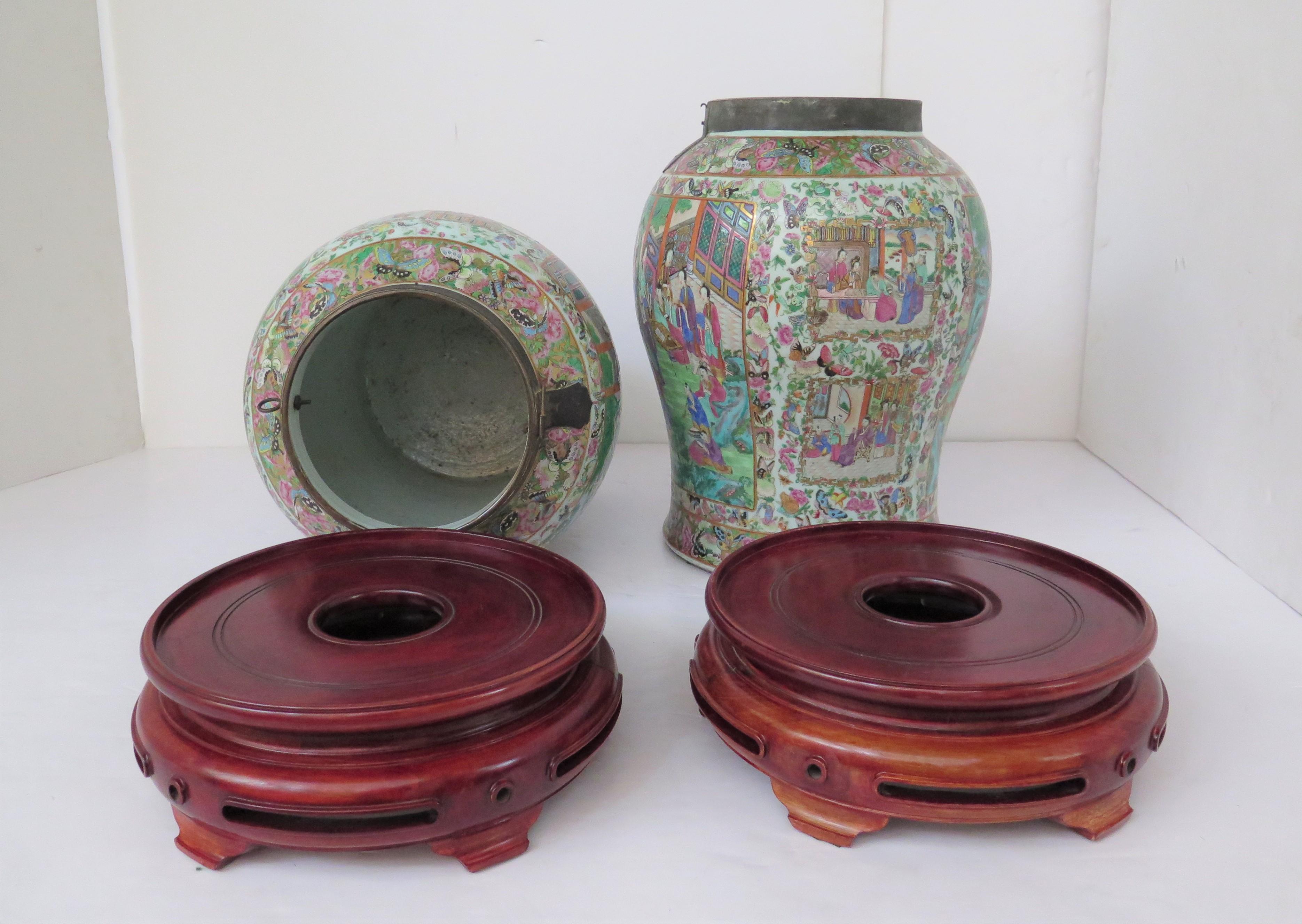 A Pair of Late 18th-Early 19th Century Chinese Lidded Jars  For Sale 5
