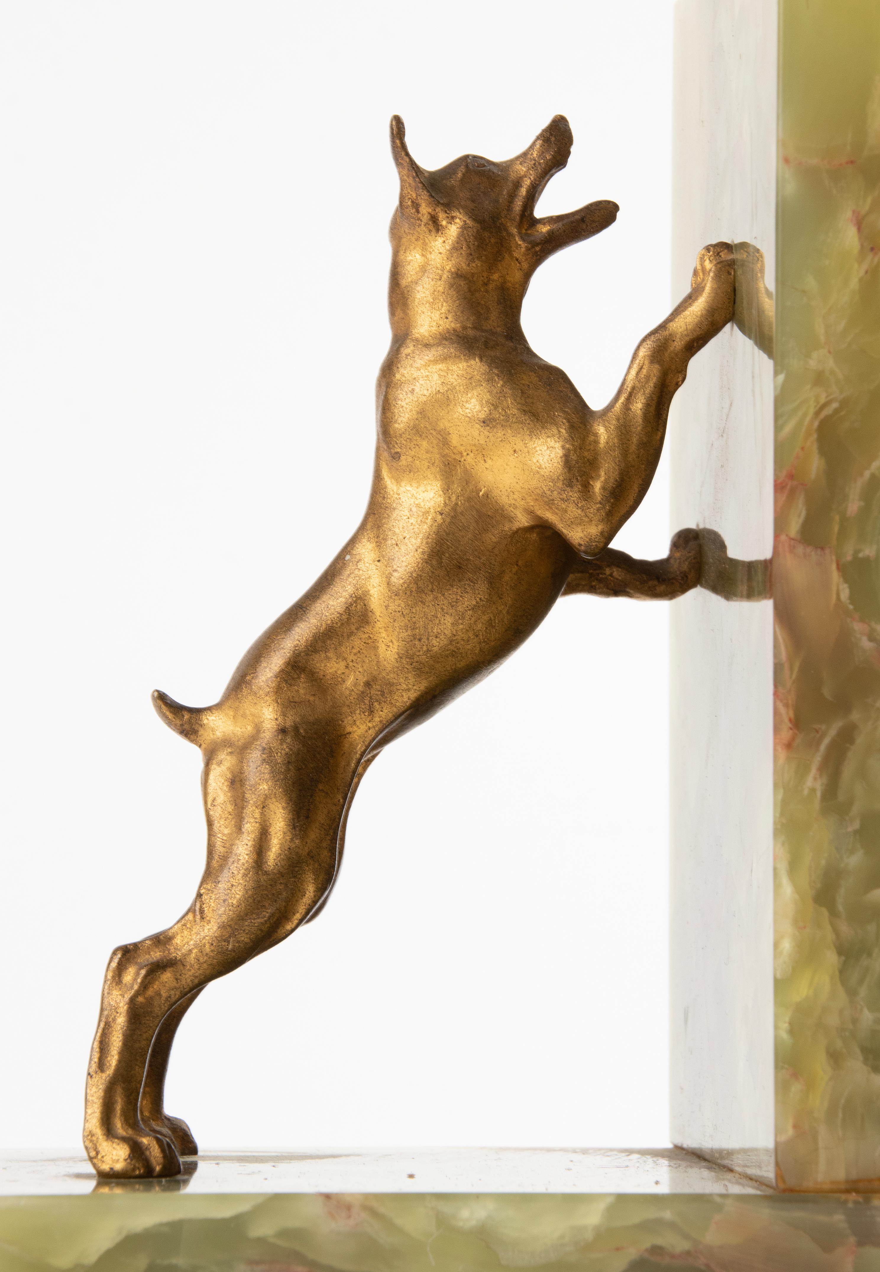 Pair of Late 19th Century Bookends with Bronze Dog and Cat by F. Barbedienne For Sale 2