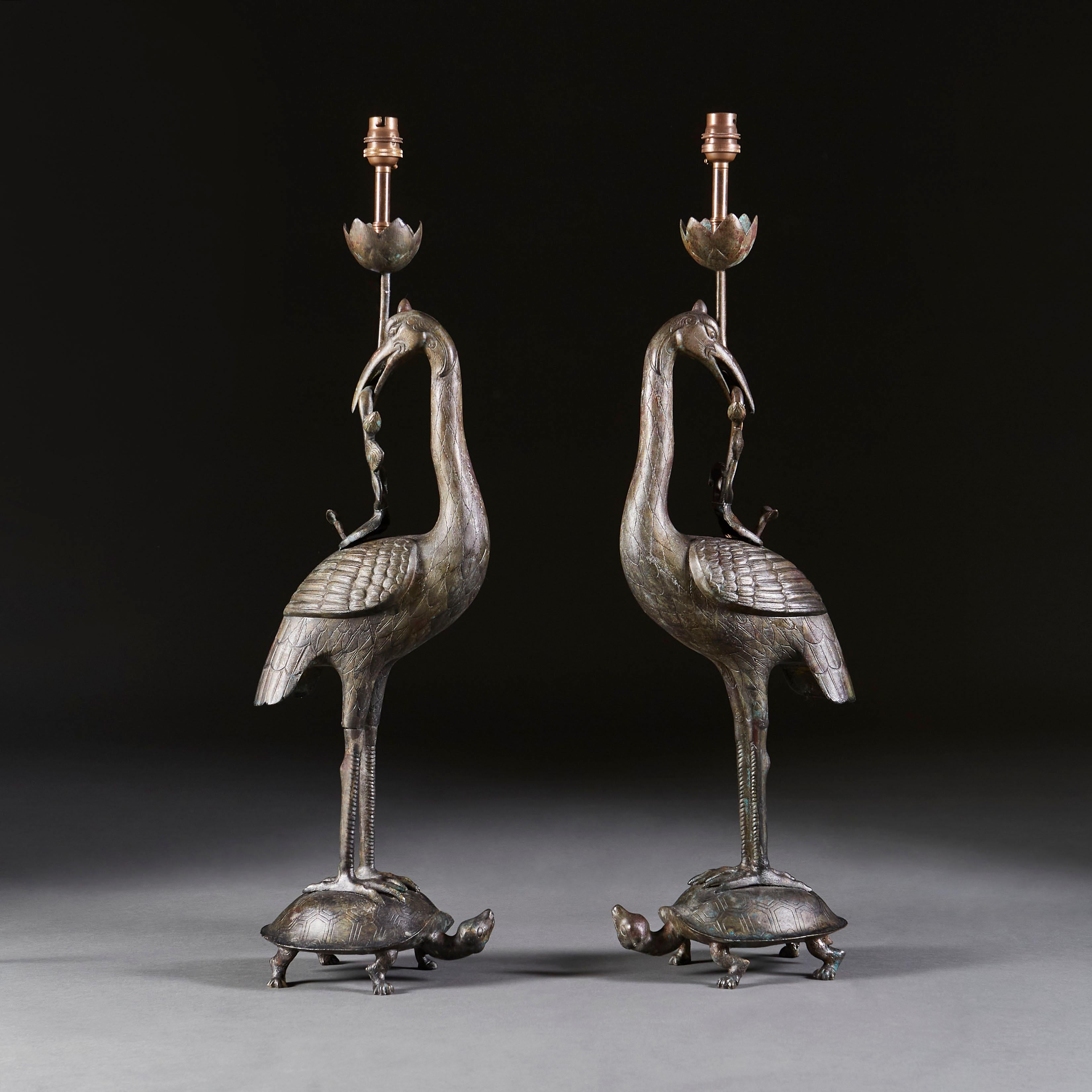 Pair of Late 19th Century Chinese Bronze Lamps with Tortoise Bases In Good Condition In London, GB
