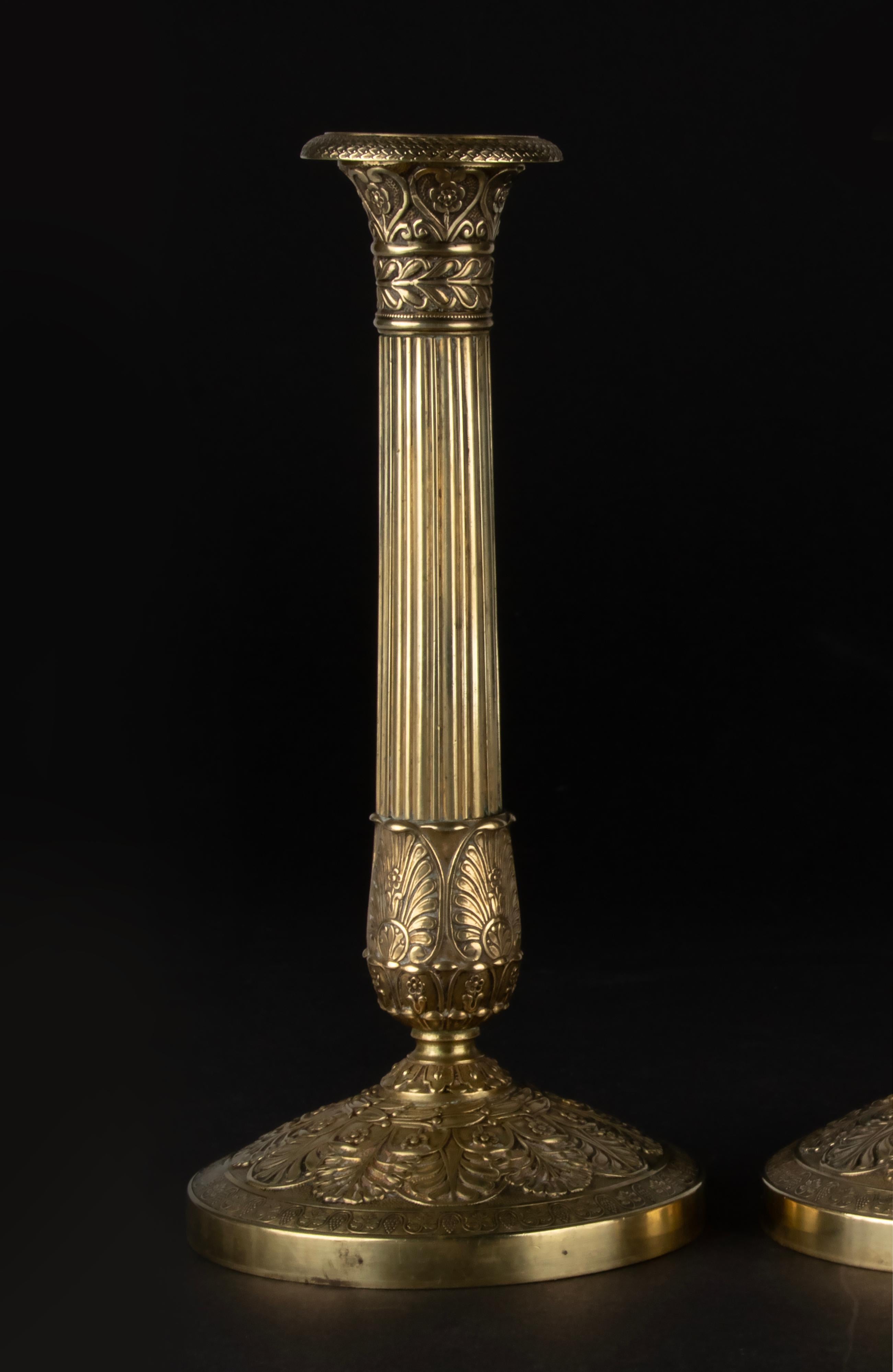 Pair of Late 19th Century Empire Style Brass Style Candlesticks In Good Condition For Sale In Casteren, Noord-Brabant