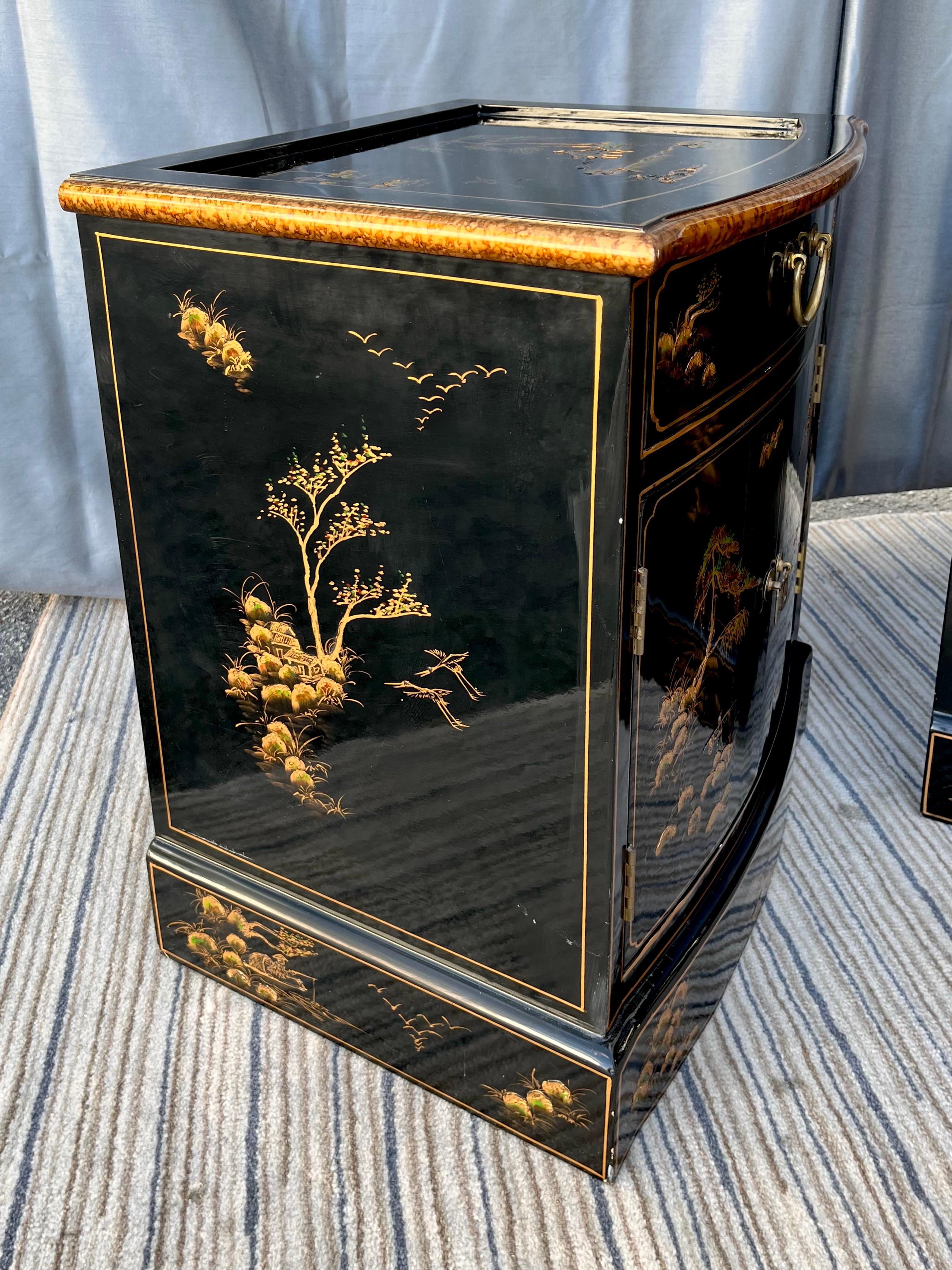 Pair of Late 20th Century Black Lacquered Chinoiserie Nightstands 5