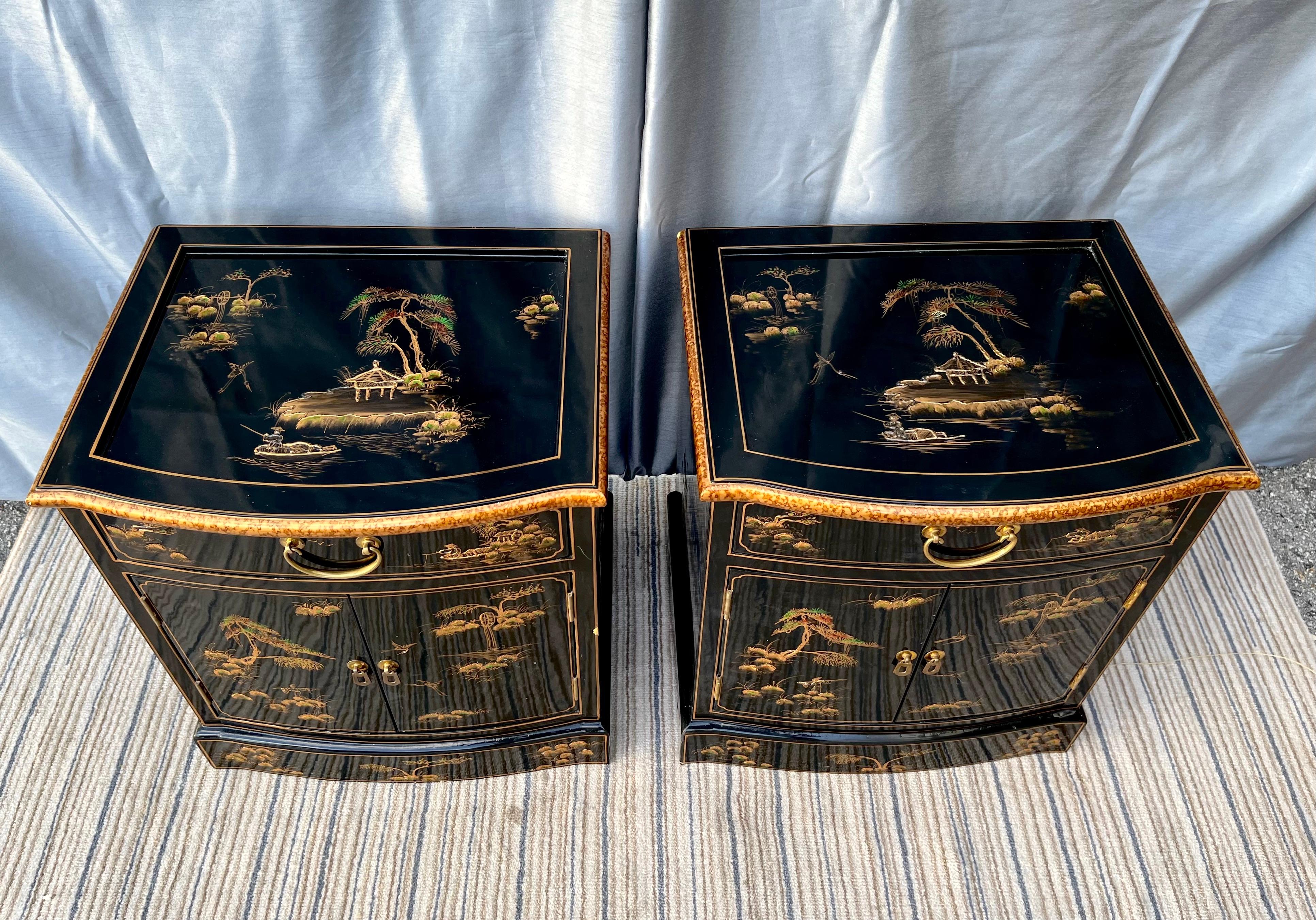 Pair of Late 20th Century Black Lacquered Chinoiserie Nightstands In Good Condition In Miami, FL