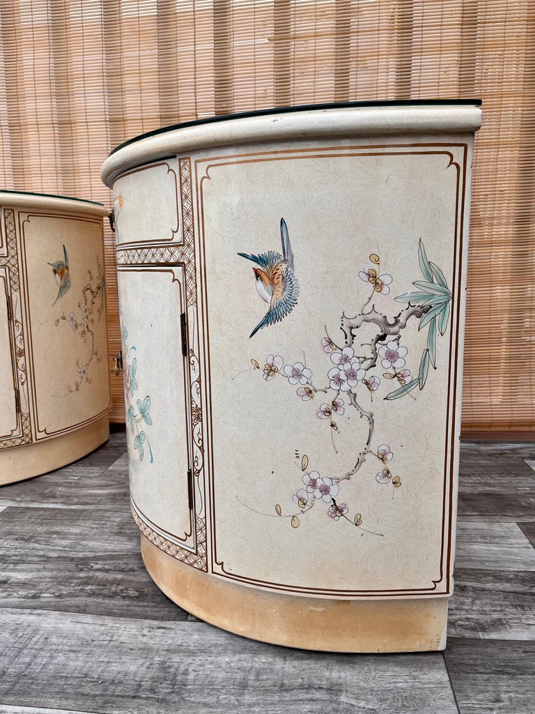 Pair of Late 20th Century Chinoiserie Lacquer Nightstands For Sale 6