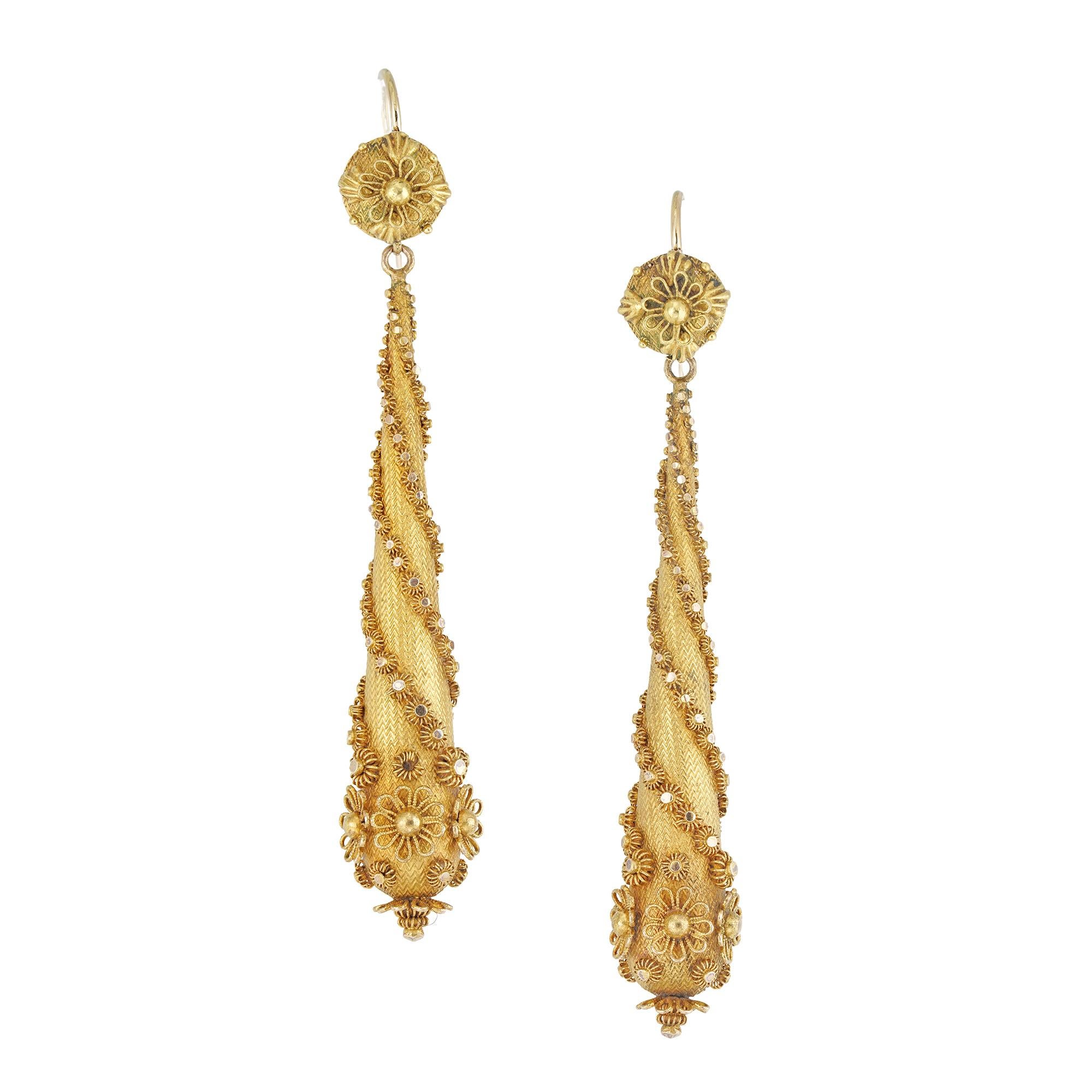 Women's or Men's A Pair Of Late Georgian Gold Drop Earrings For Sale