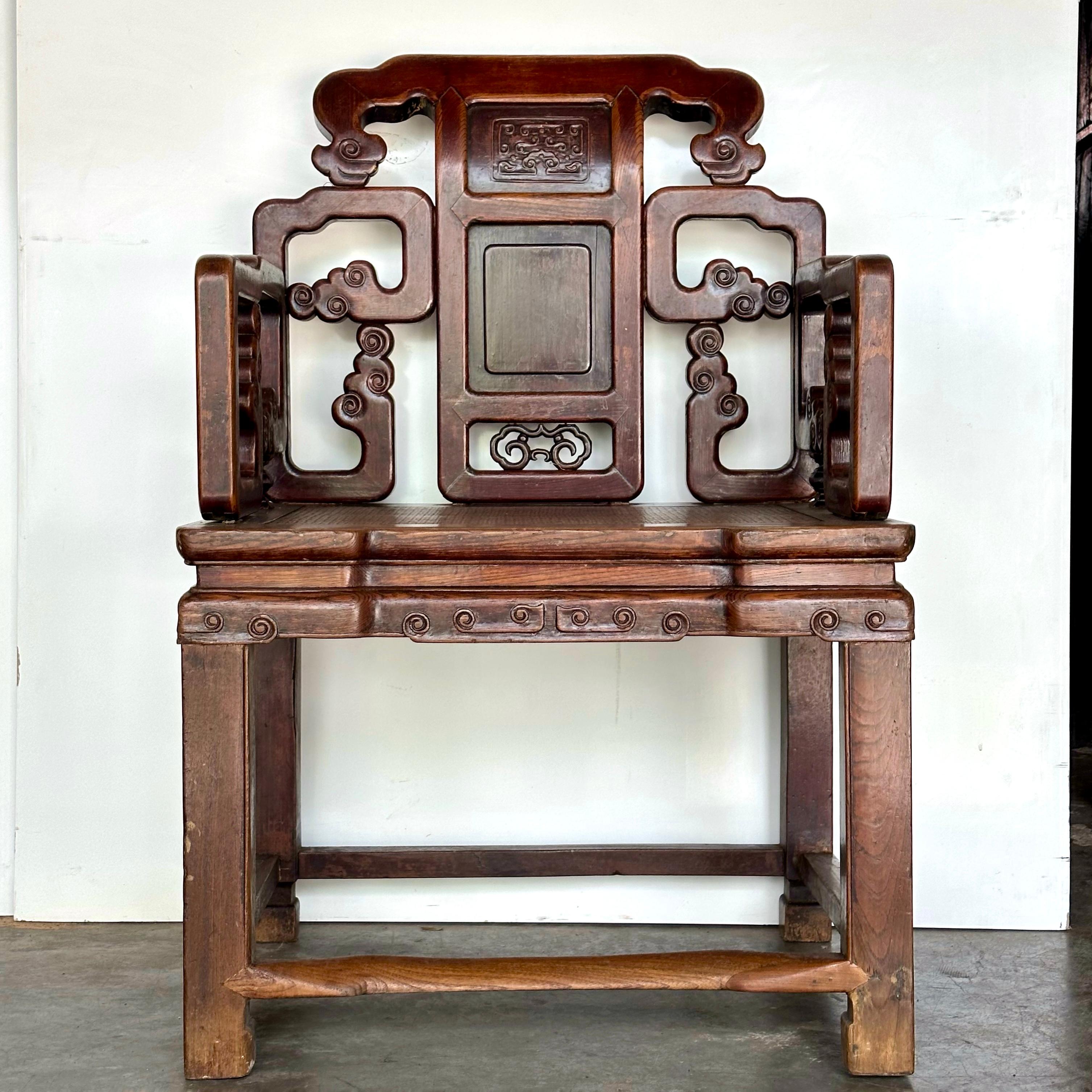 A Pair of Late Qing Large Jumu Armchairs For Sale 3