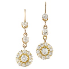 Paire de boucles d'oreilles en grappe de diamants de la fin de l'époque victorienne