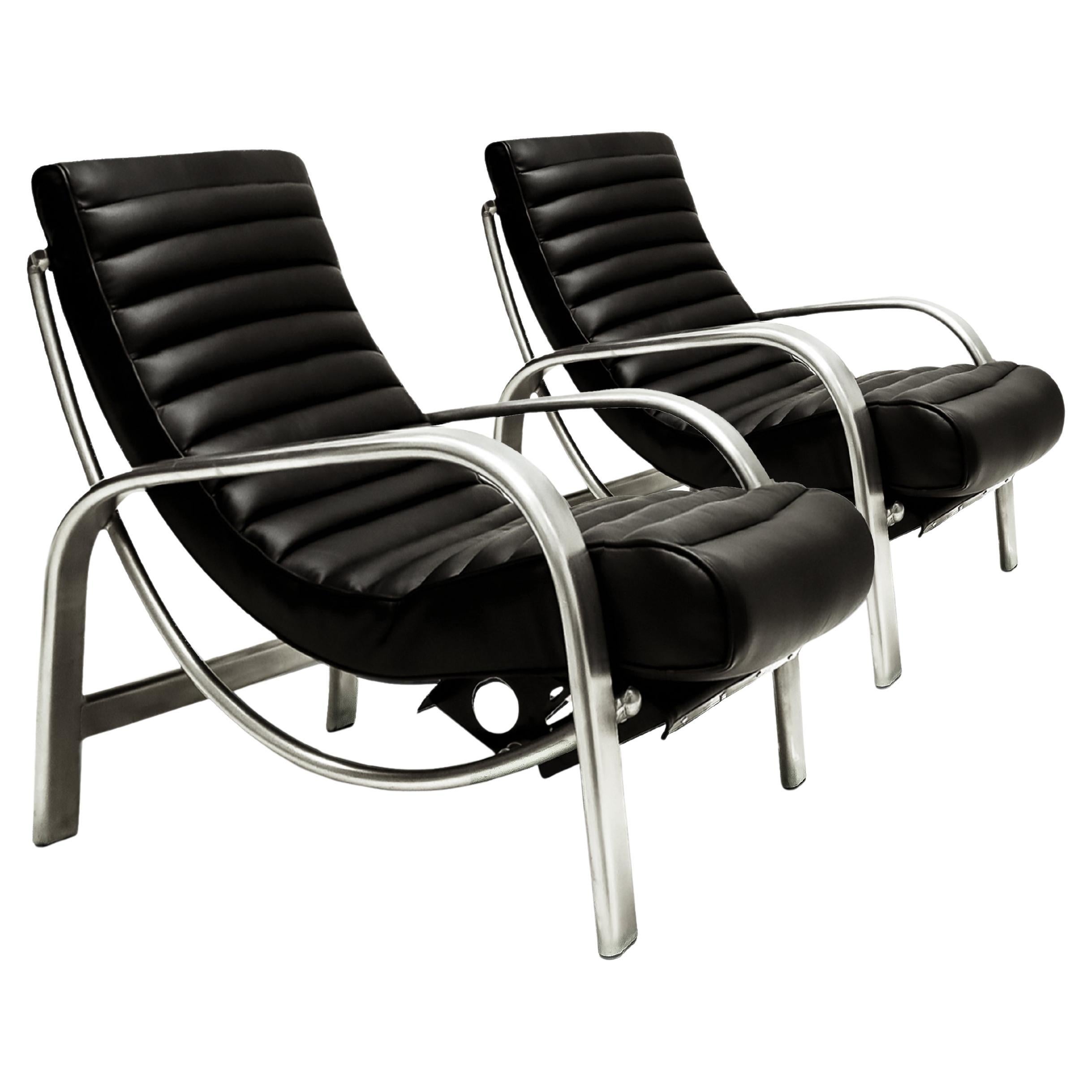 Who designed the Transat chair?