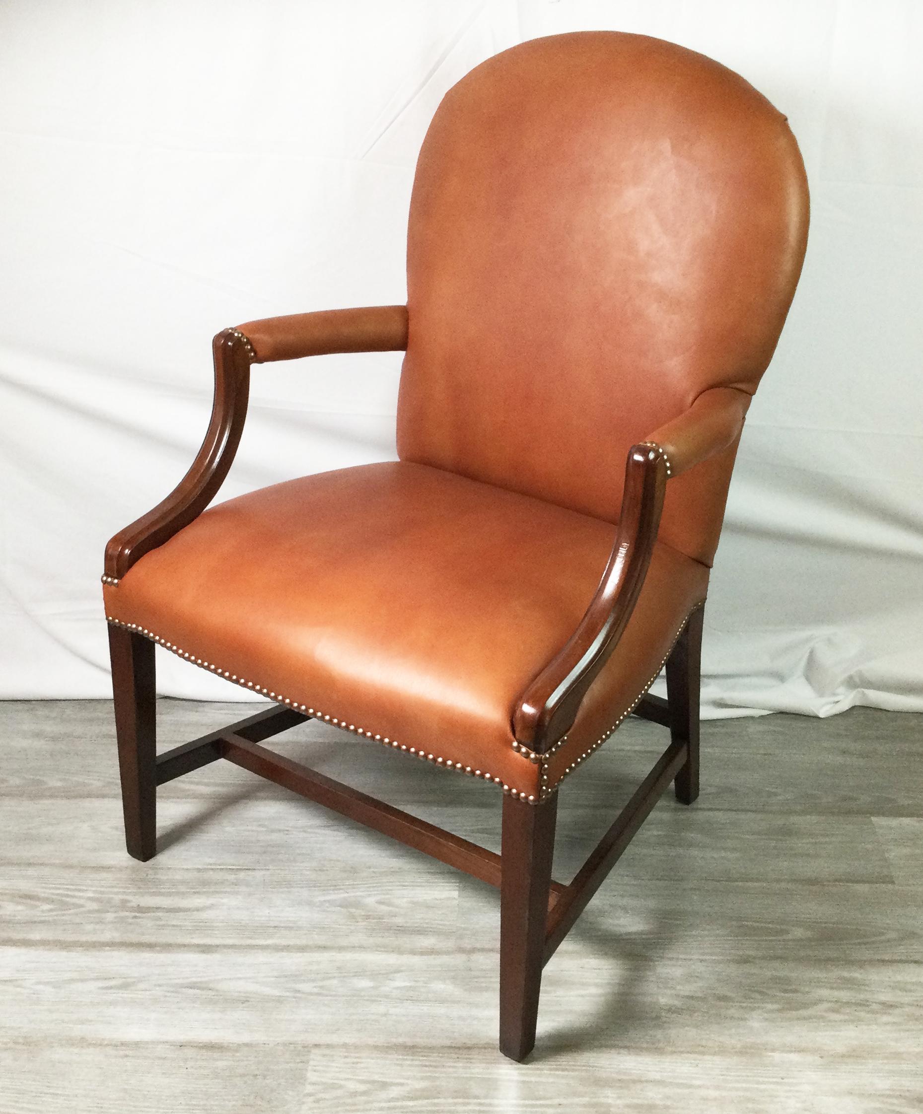 Pair of Leather and Mahogany Library Chairs In Excellent Condition In Lambertville, NJ