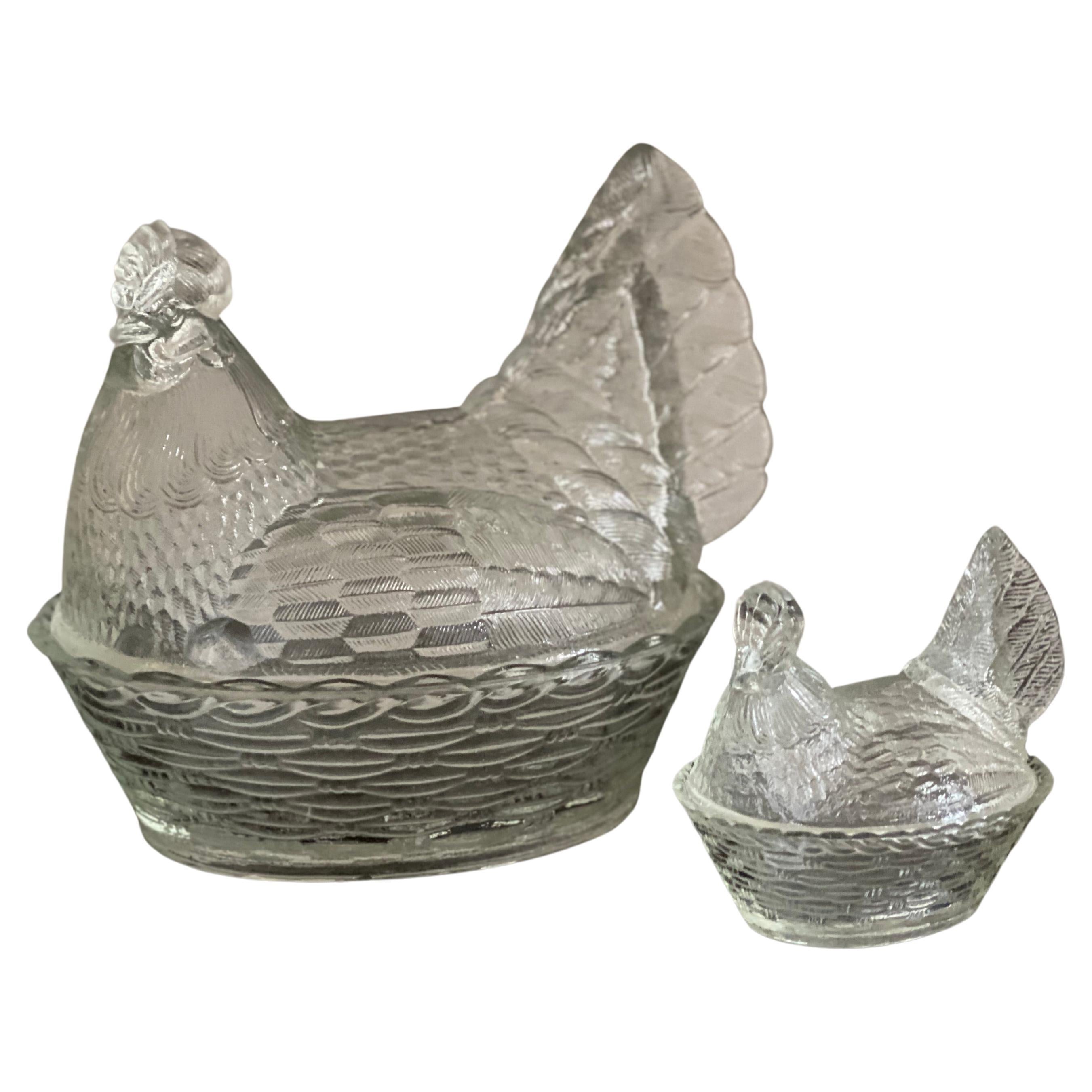Pair of Lidded Cans/Bonbonniere Made of Pressed Glass, Hens in a Basket For Sale