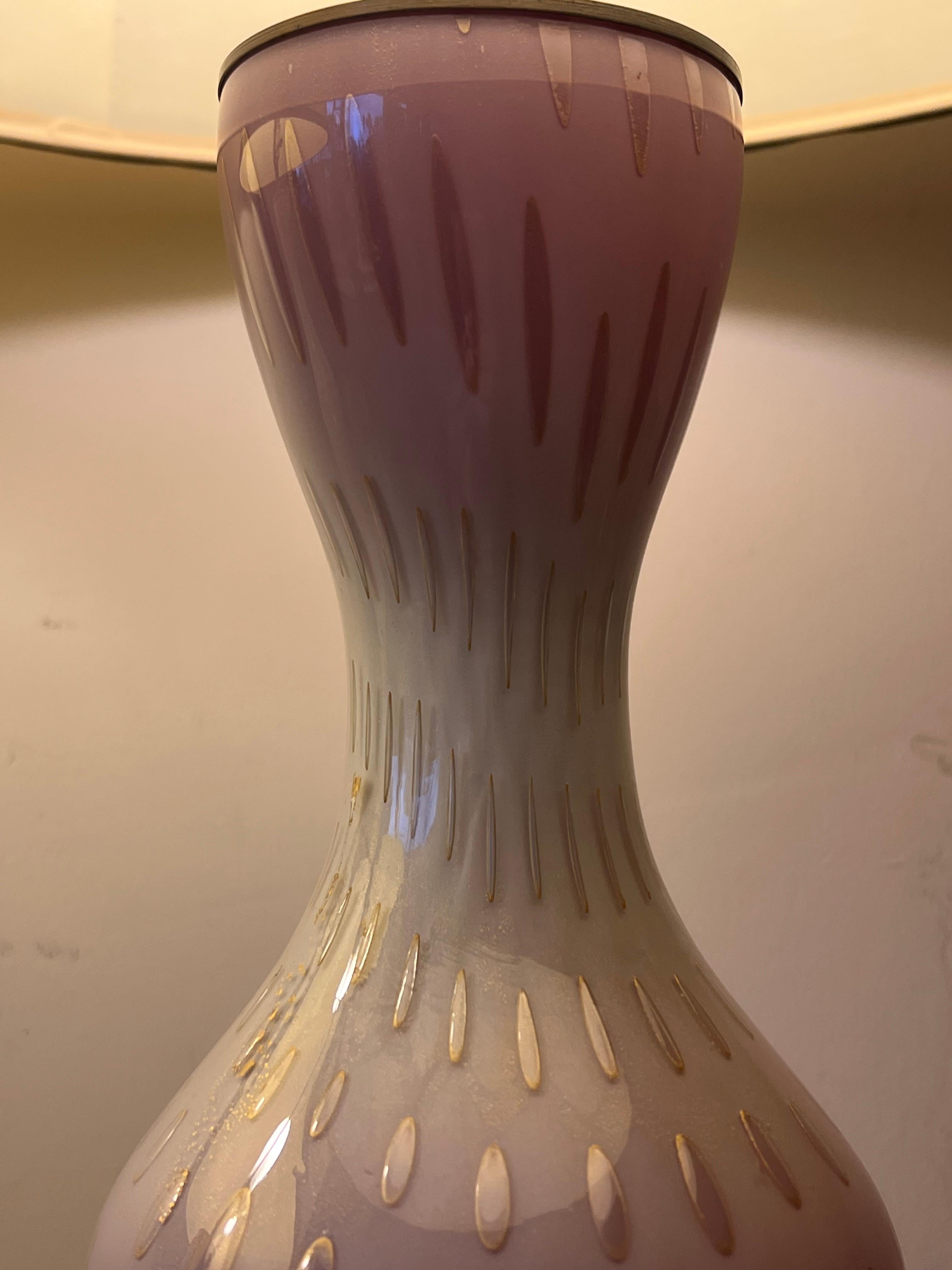 A Pair Of Light Pink Murano Hourglass Lamps Ca' 1950's For Sale 3