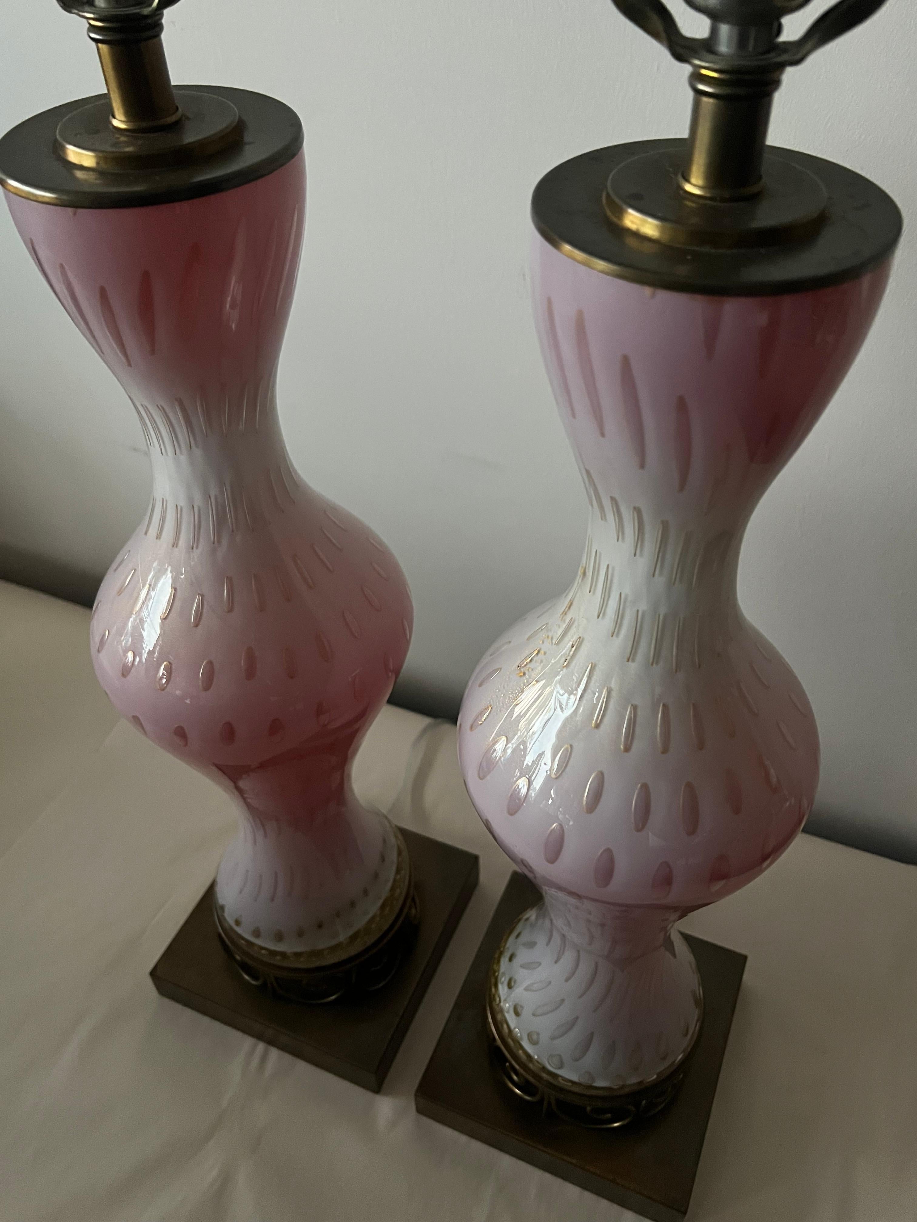 Italian A Pair Of Light Pink Murano Hourglass Lamps Ca' 1950's For Sale