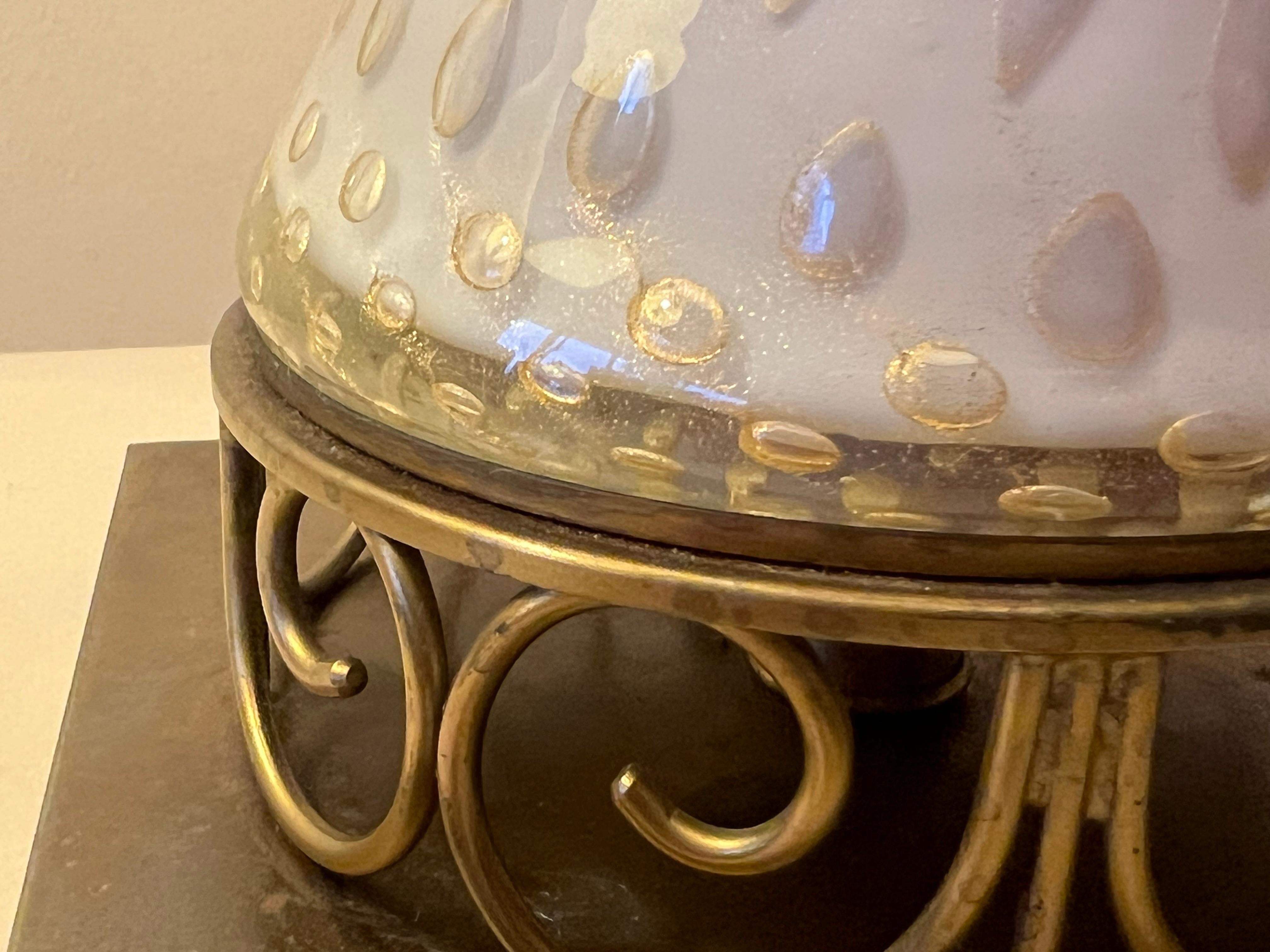 A Pair Of Light Pink Murano Hourglass Lamps Ca' 1950's For Sale 2