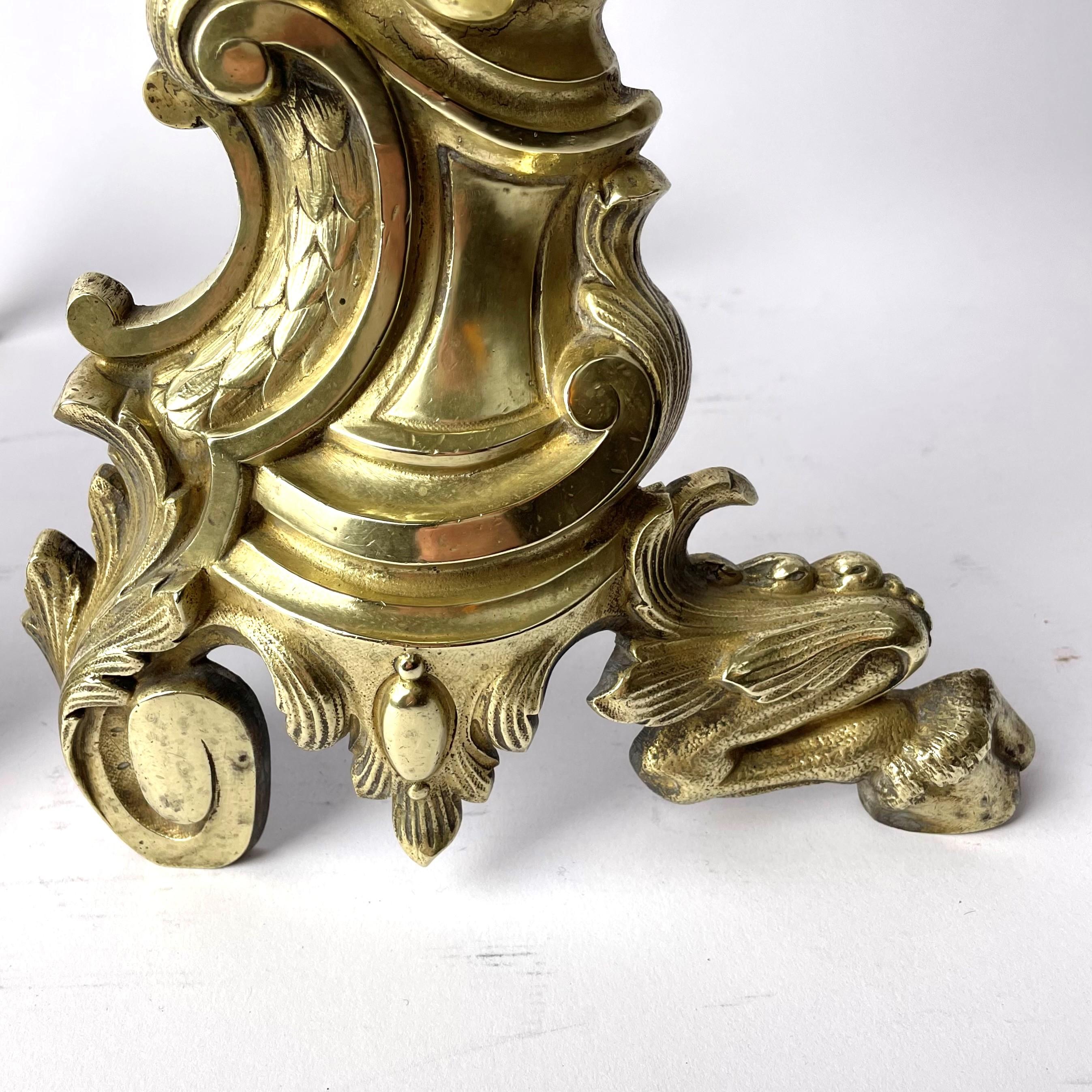 Paire de chenets de style Louis XV de la fin du XIXe siècle Bon état - En vente à Knivsta, SE