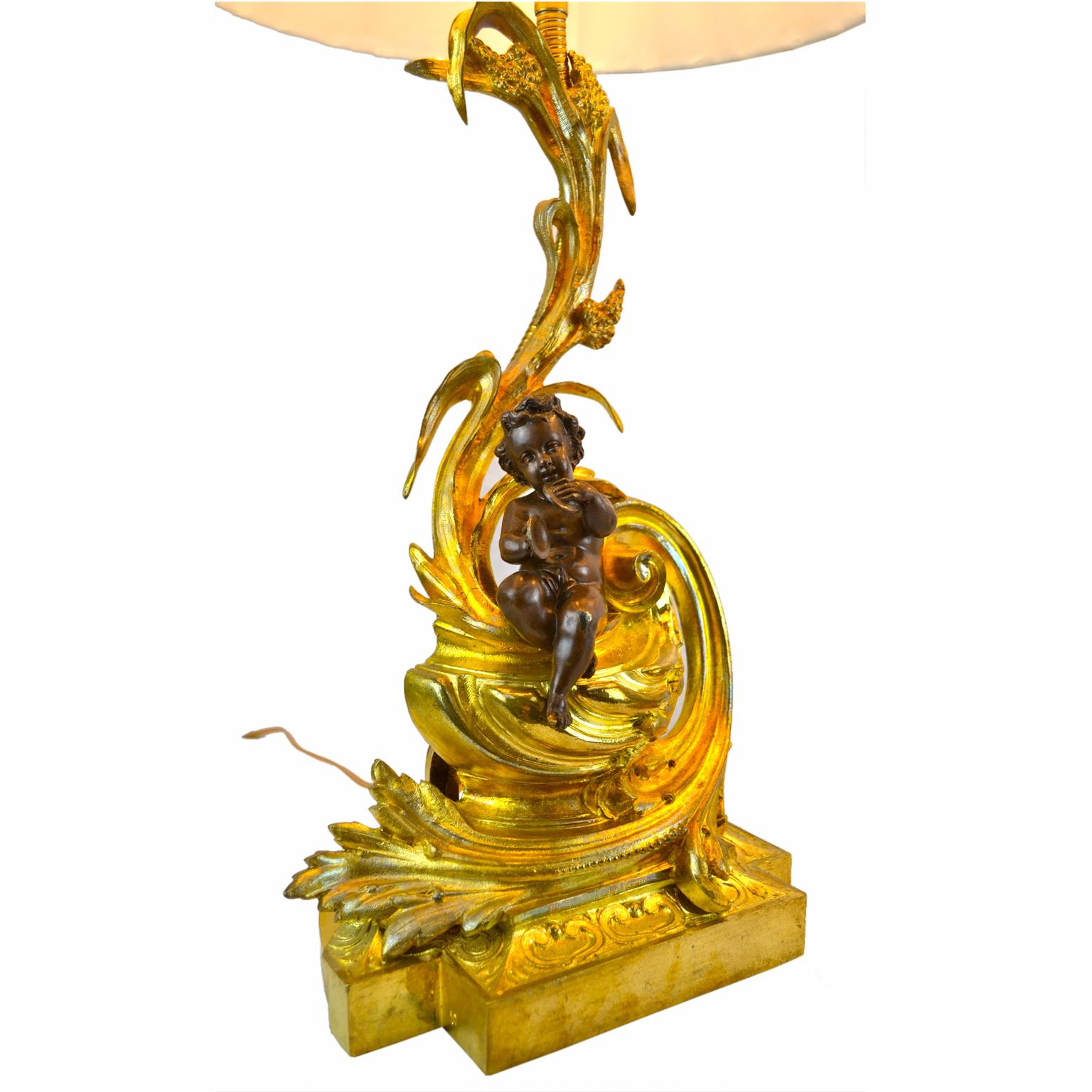 Pair of Louis XV Style Gilt and Patinated Bronze Fireplace Chenet Lamps In Good Condition In Vancouver, British Columbia