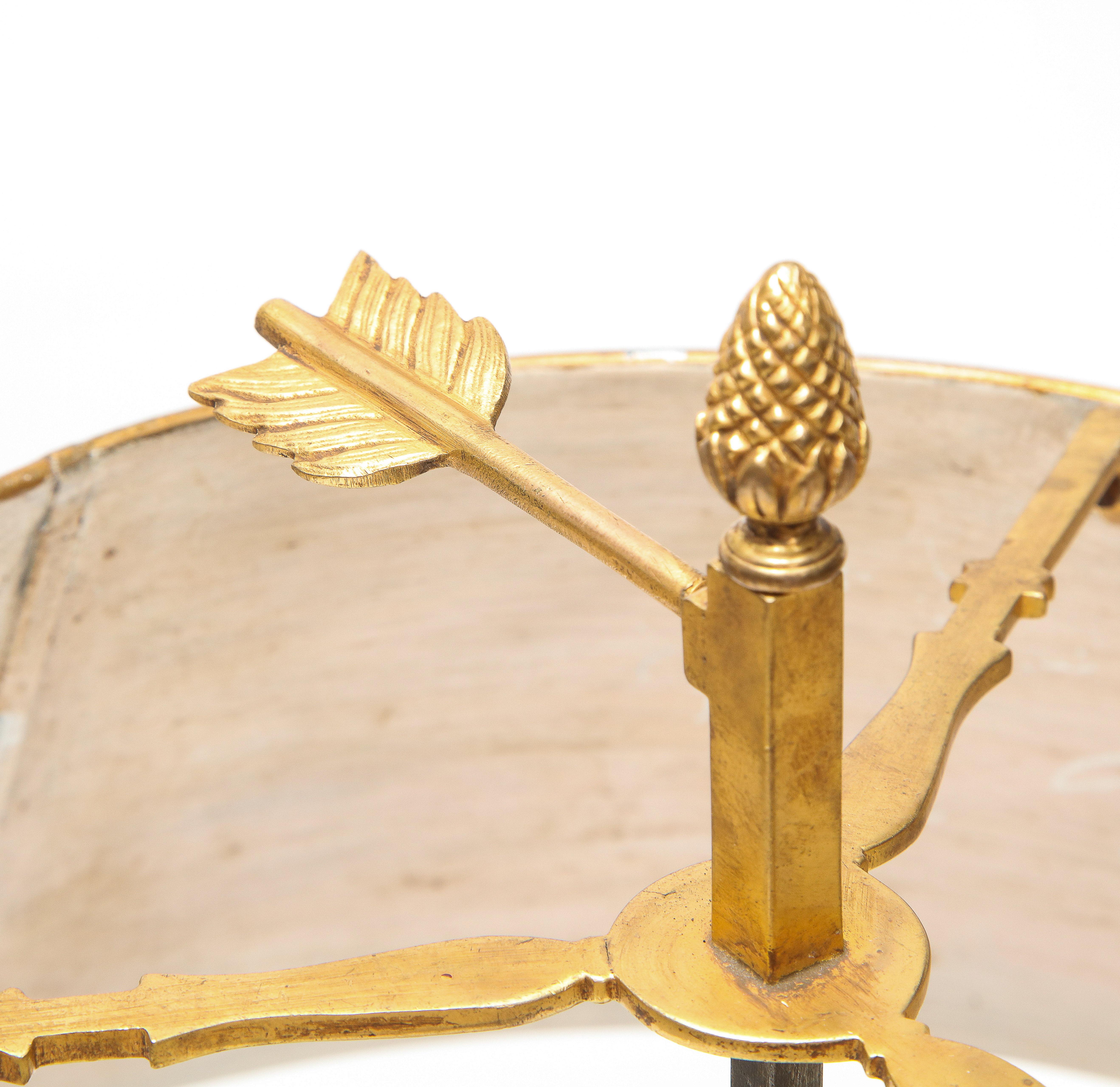 Paar Bouillotte-Schreibtischlampen aus vergoldeter Bronze im Louis-XV-Stil im Angebot 4