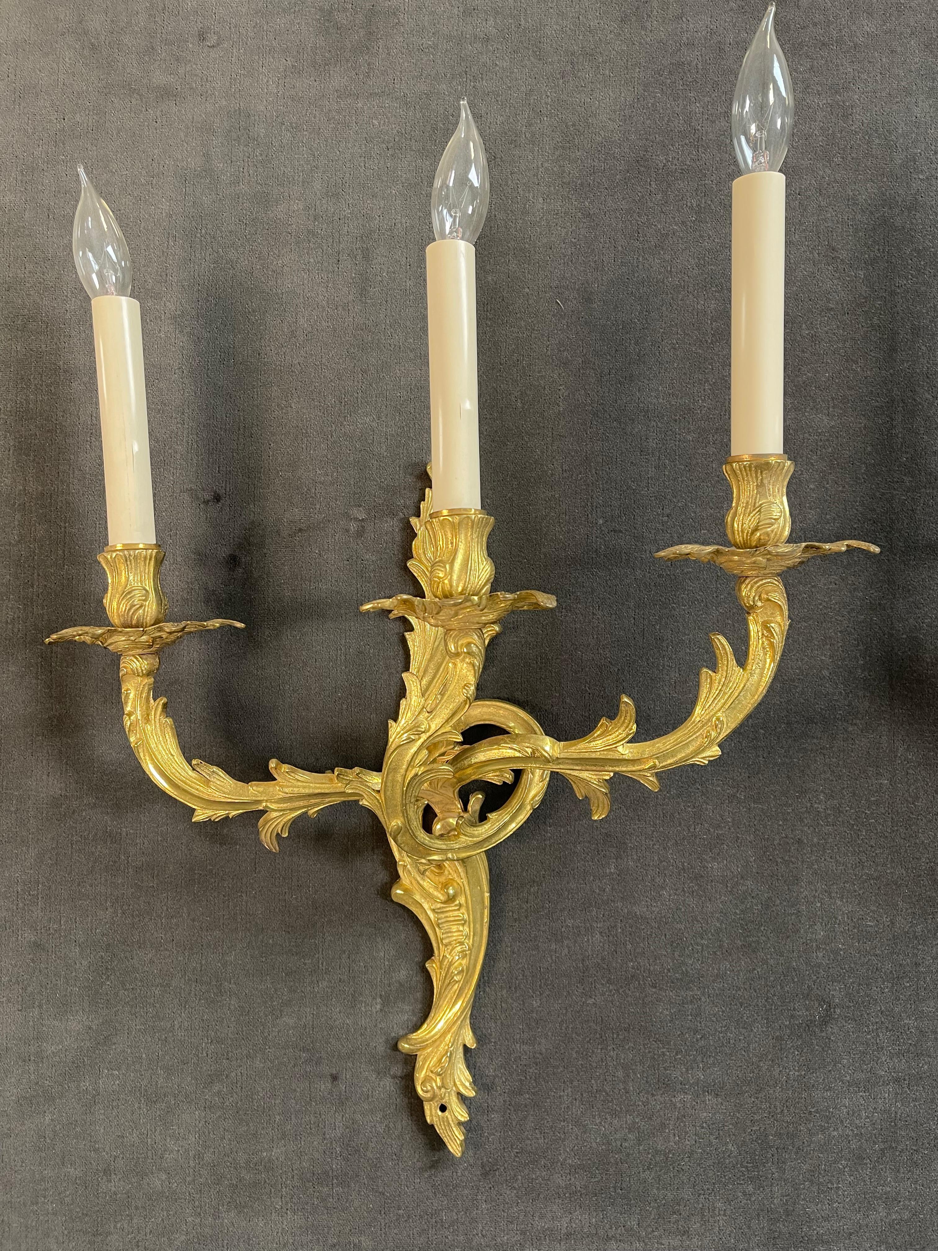 Pair of Louis XV Style Gilt-Bronze Wall Sconces For Sale 8