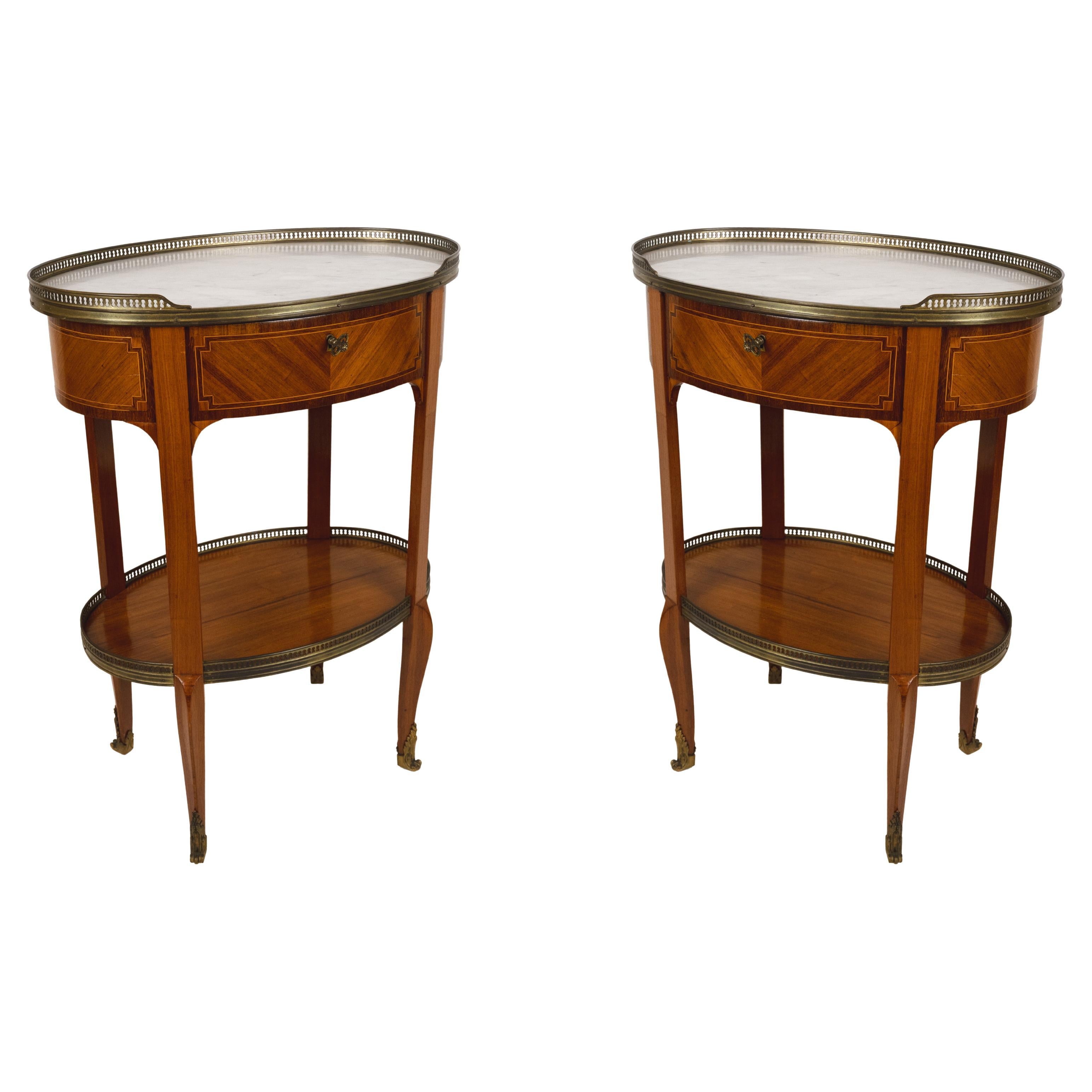 A Pair of Louis XV-Style Occasional Tables en vente