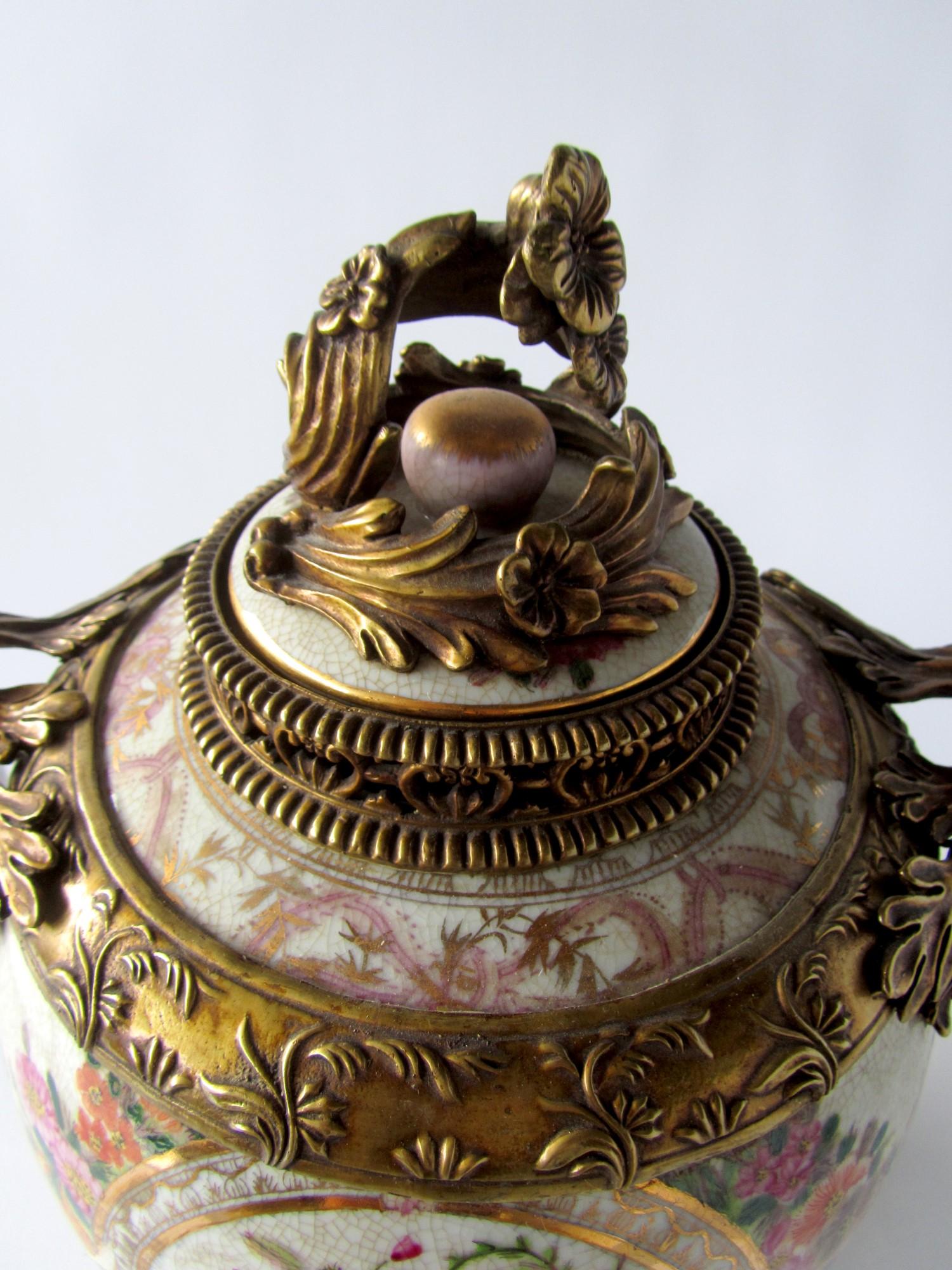 Pair of Louis XV Style Ormolu Mounted Chinese Covered Cache Pots For Sale 2
