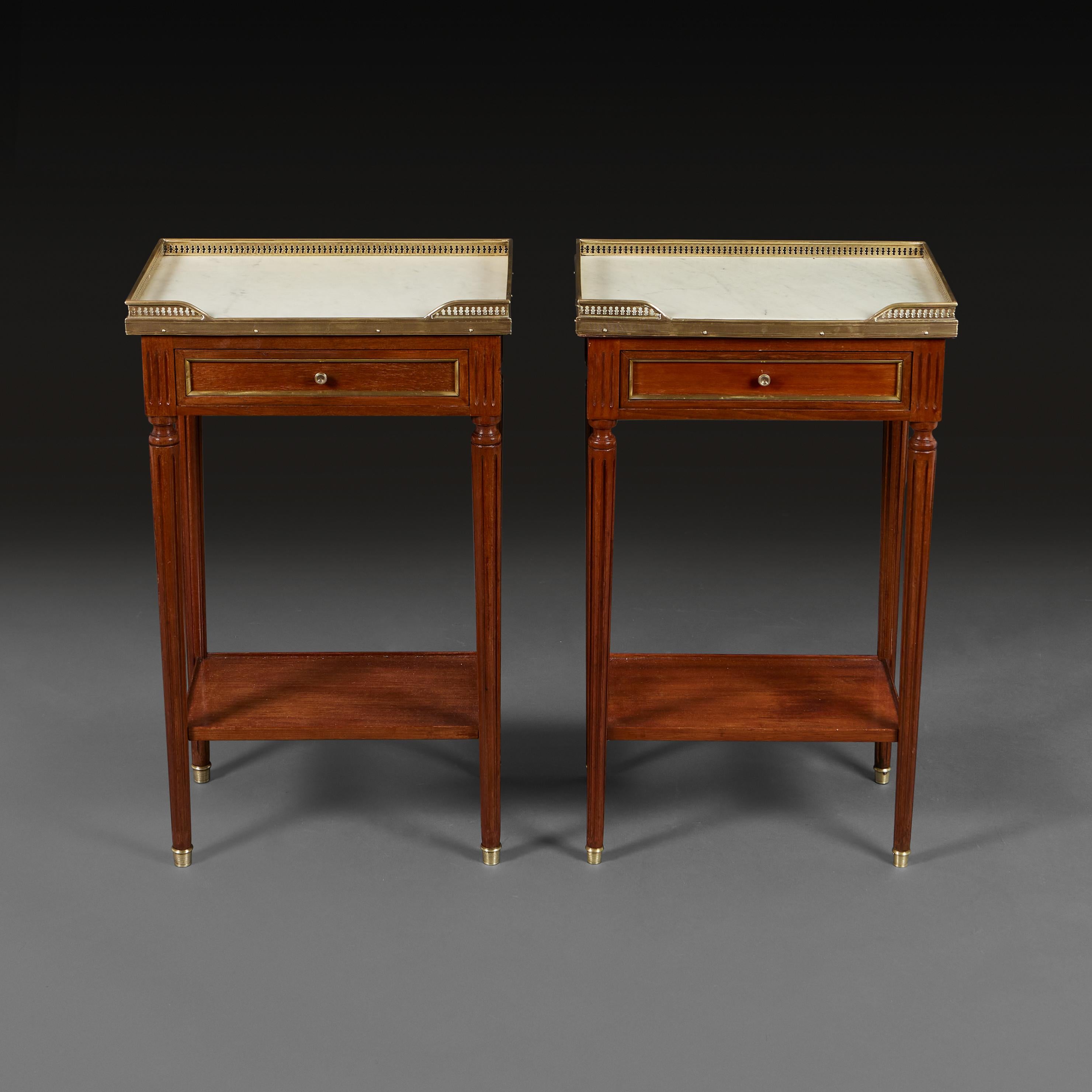 A Pair of Louis XVI Style Mahogany Bedside Tables  In Good Condition For Sale In London, GB