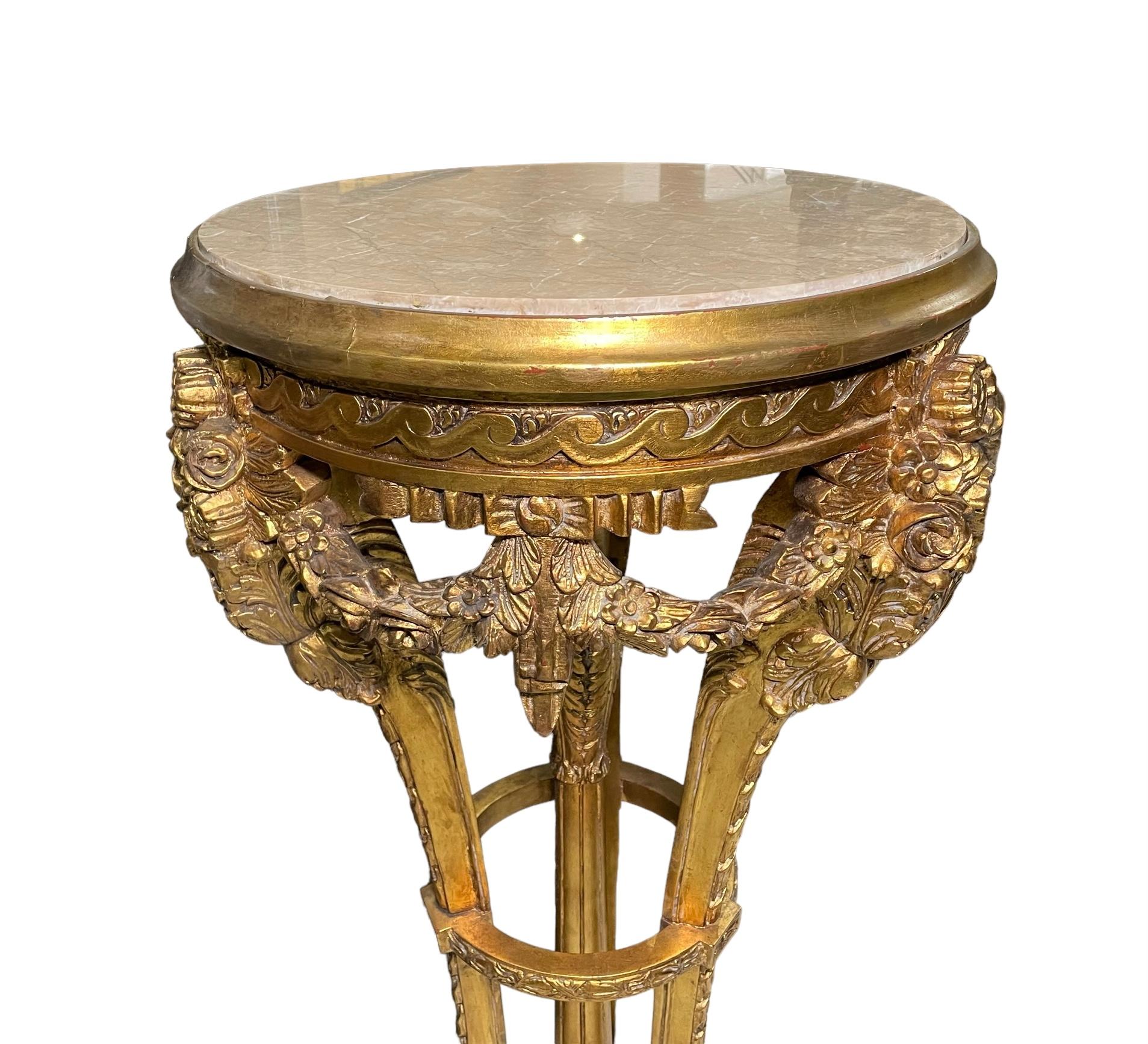Pair of Louis XVI Style Marble and Giltwood Pedestals In Good Condition For Sale In Guaynabo, PR