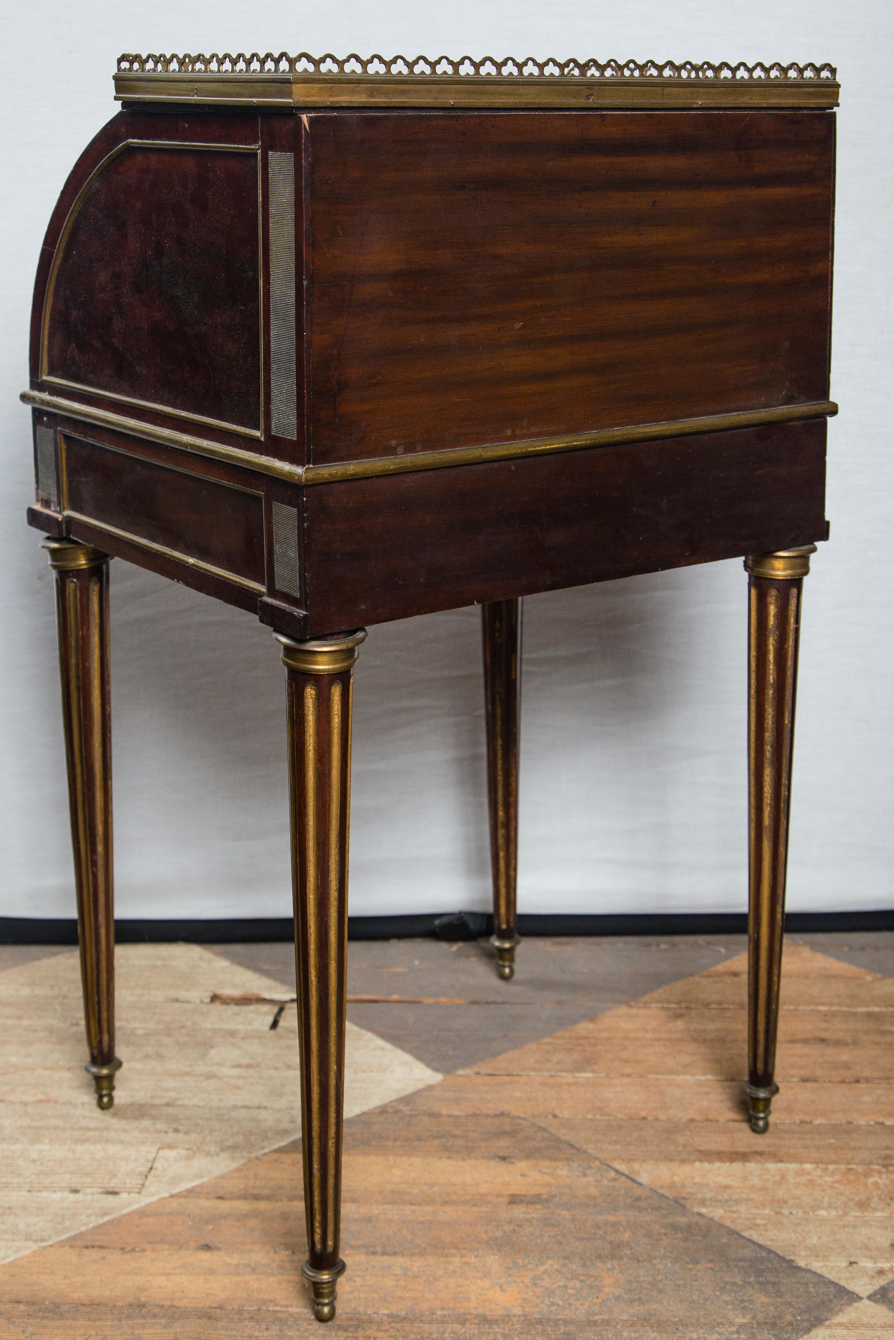 Pair of Louis XVI Style Small Cylinder Desk For Sale 2