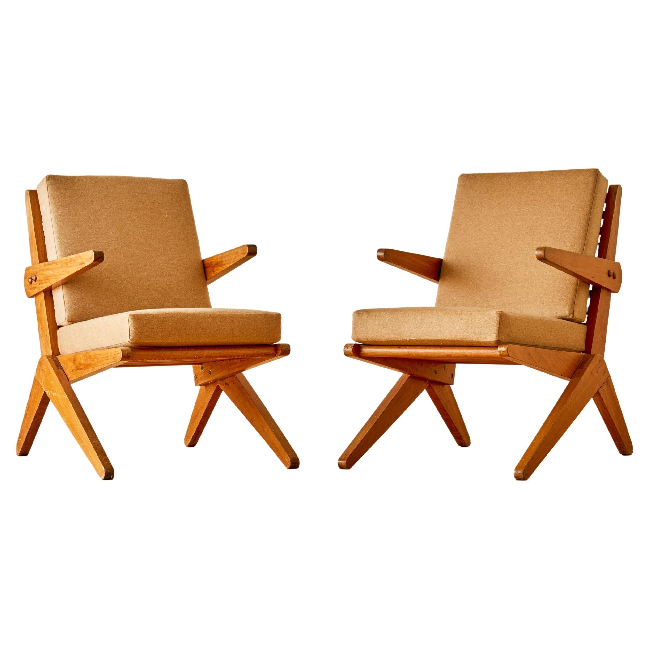 A pair of lounge chairs attributed to Lina Bo Bardi