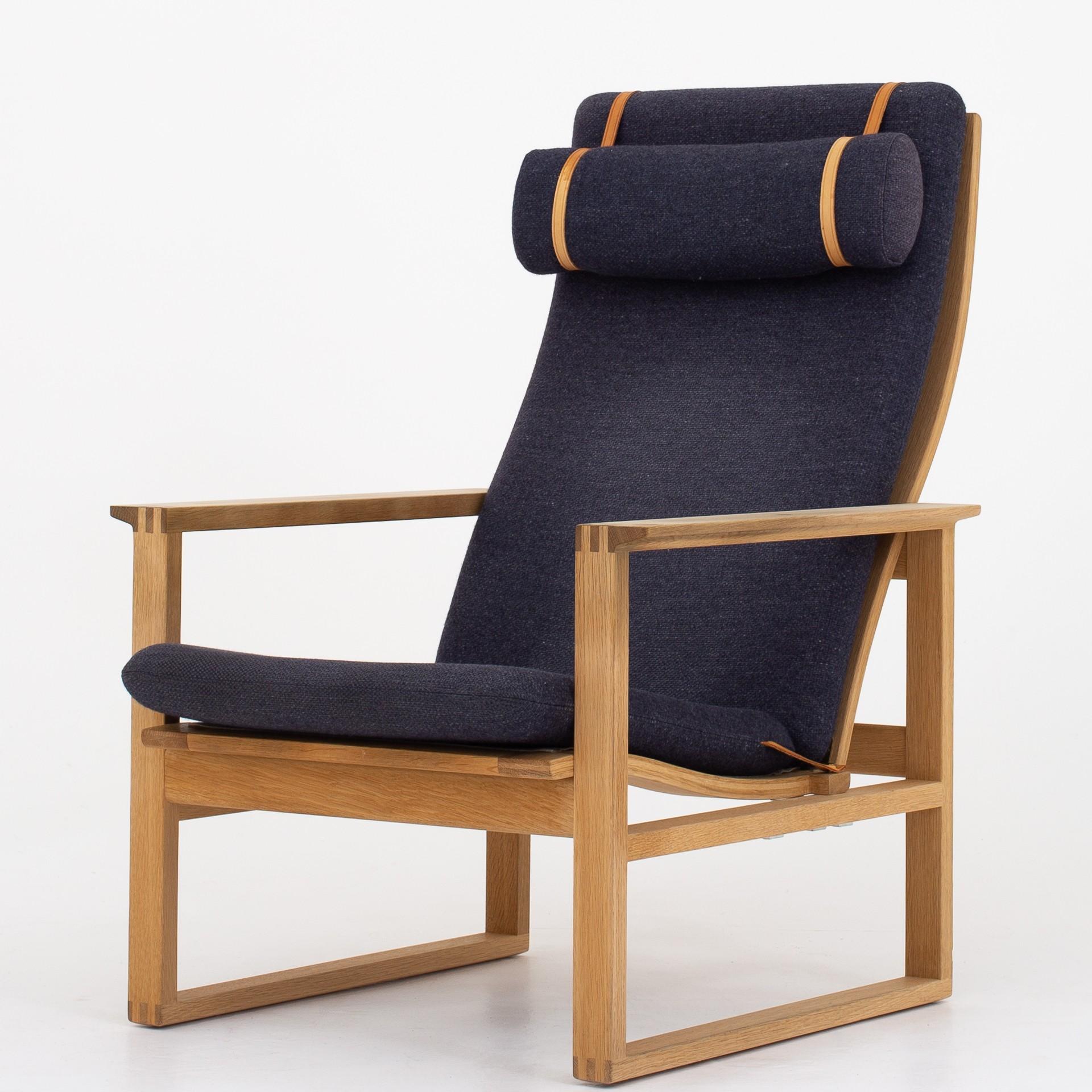 Scandinavian Modern Pair of Lounge Chairs by Børge Mogensen
