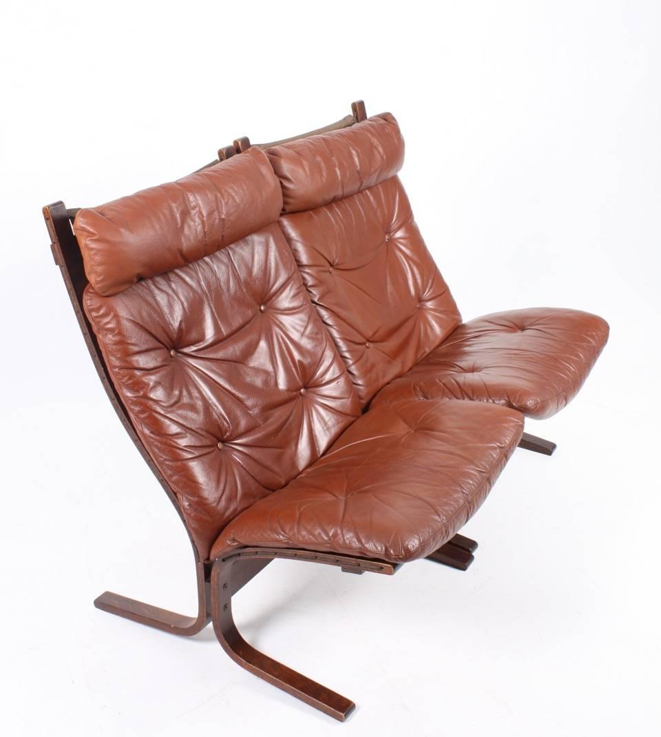 Mid-20th Century Pair of Lounge Chairs by Ingmar Relling