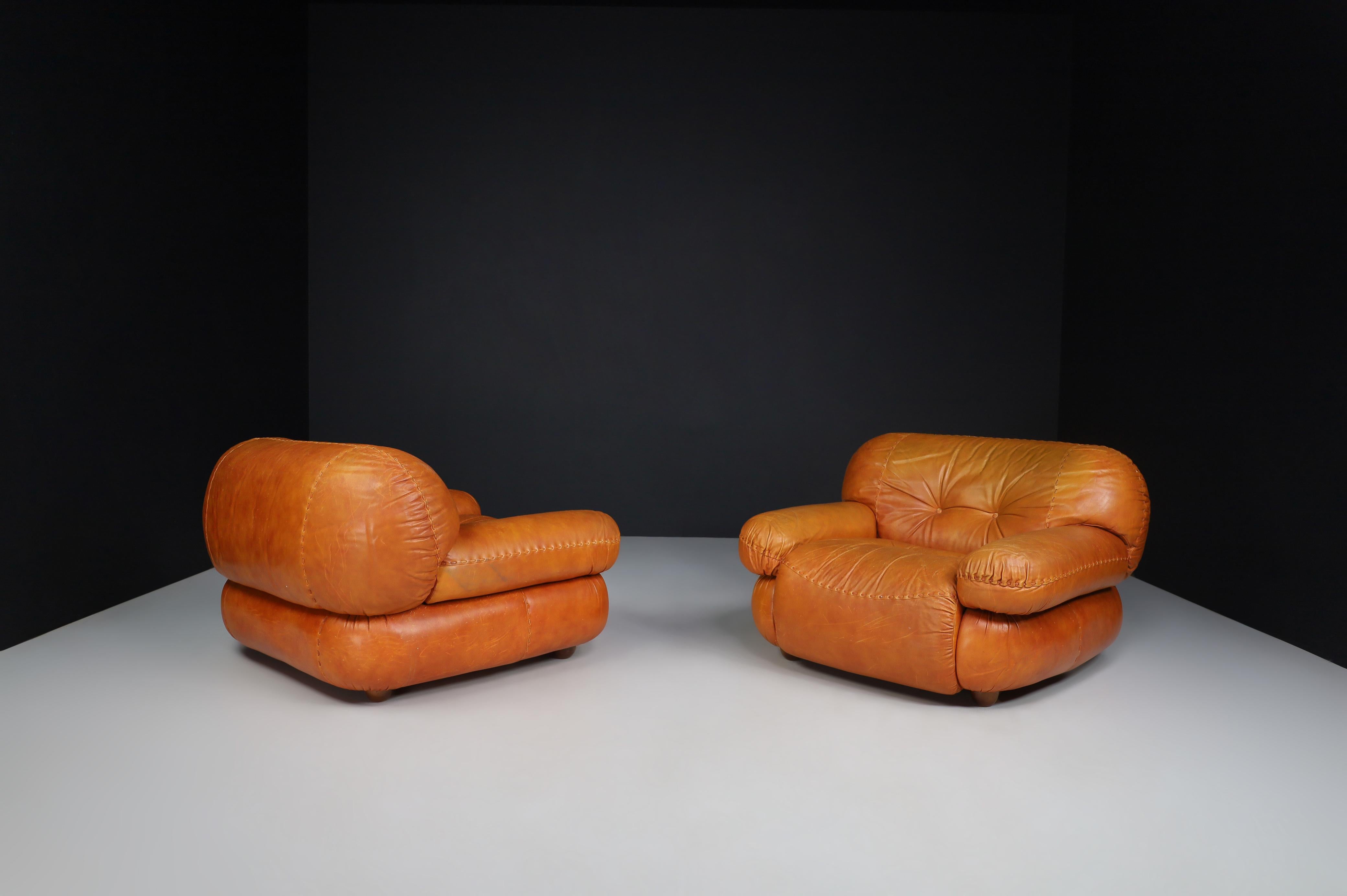 Pair of Lounge Chairs in Cognac Brown Leather by Sapporo for Mobil Girgi, 1970 1