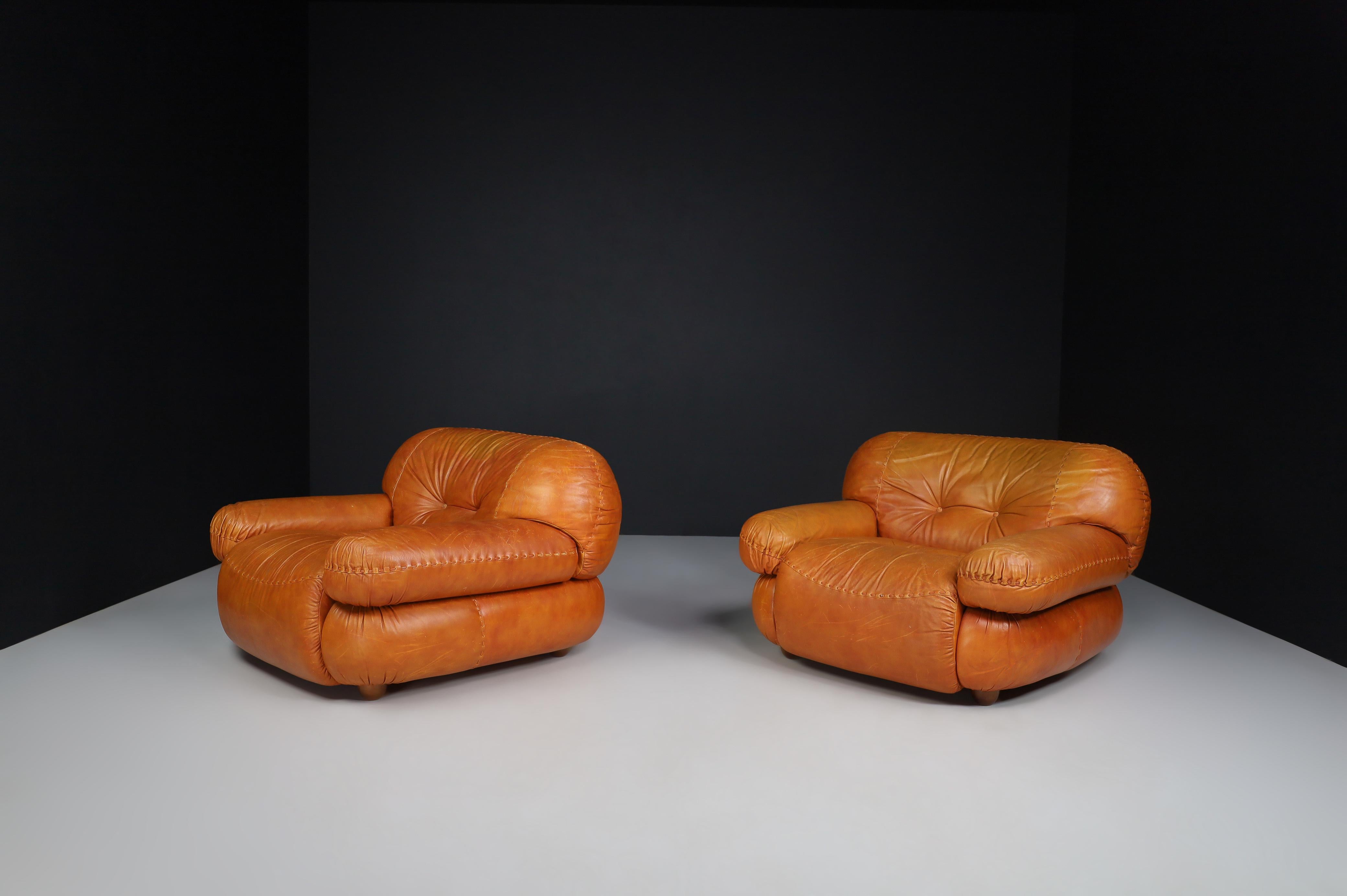 Pair of Lounge Chairs in Cognac Brown Leather by Sapporo for Mobil Girgi, 1970 3