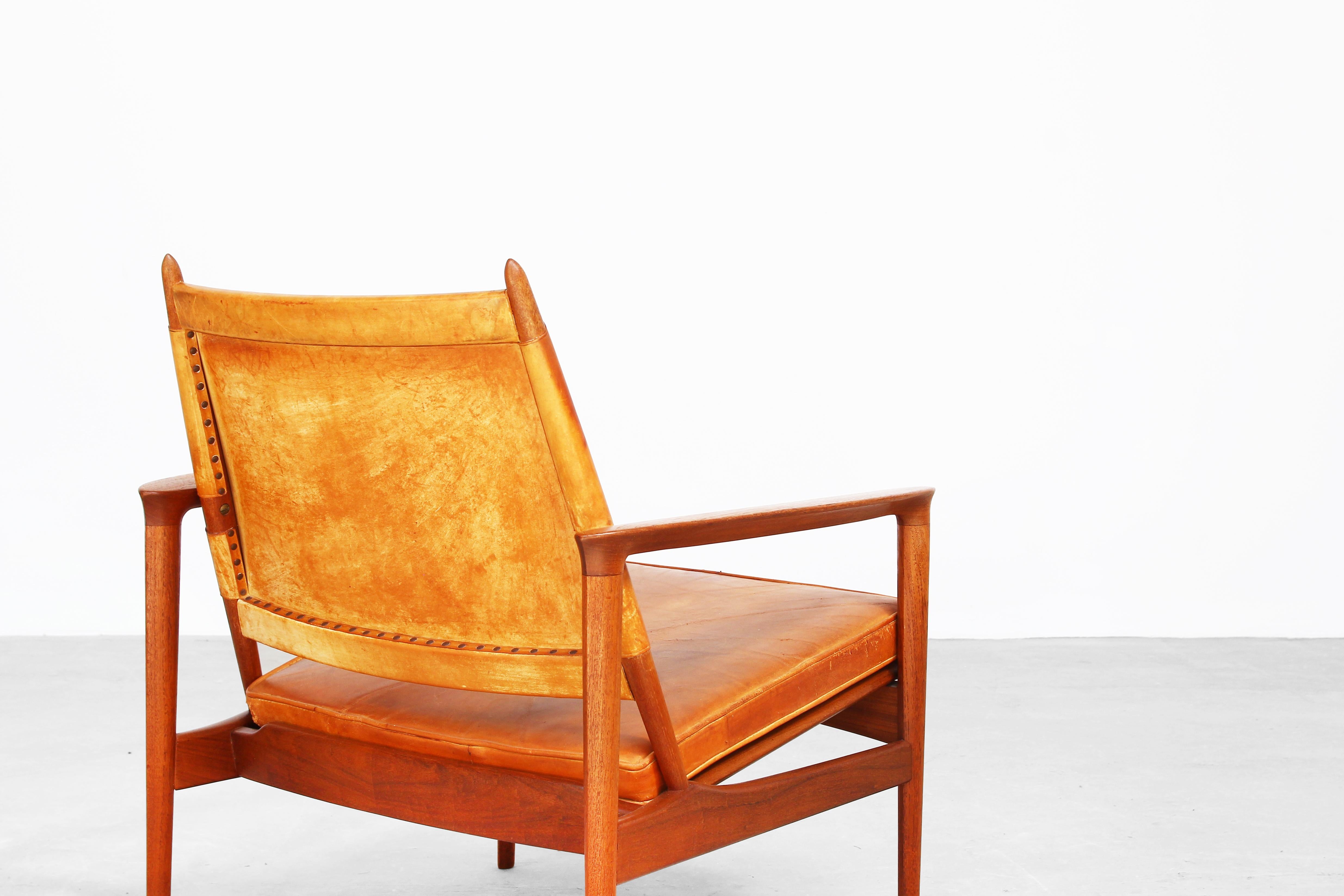Pair of Danish Lounge Easy Chairs by Torbjørn Afdal for S. Bjørneng Teak Leather For Sale 2