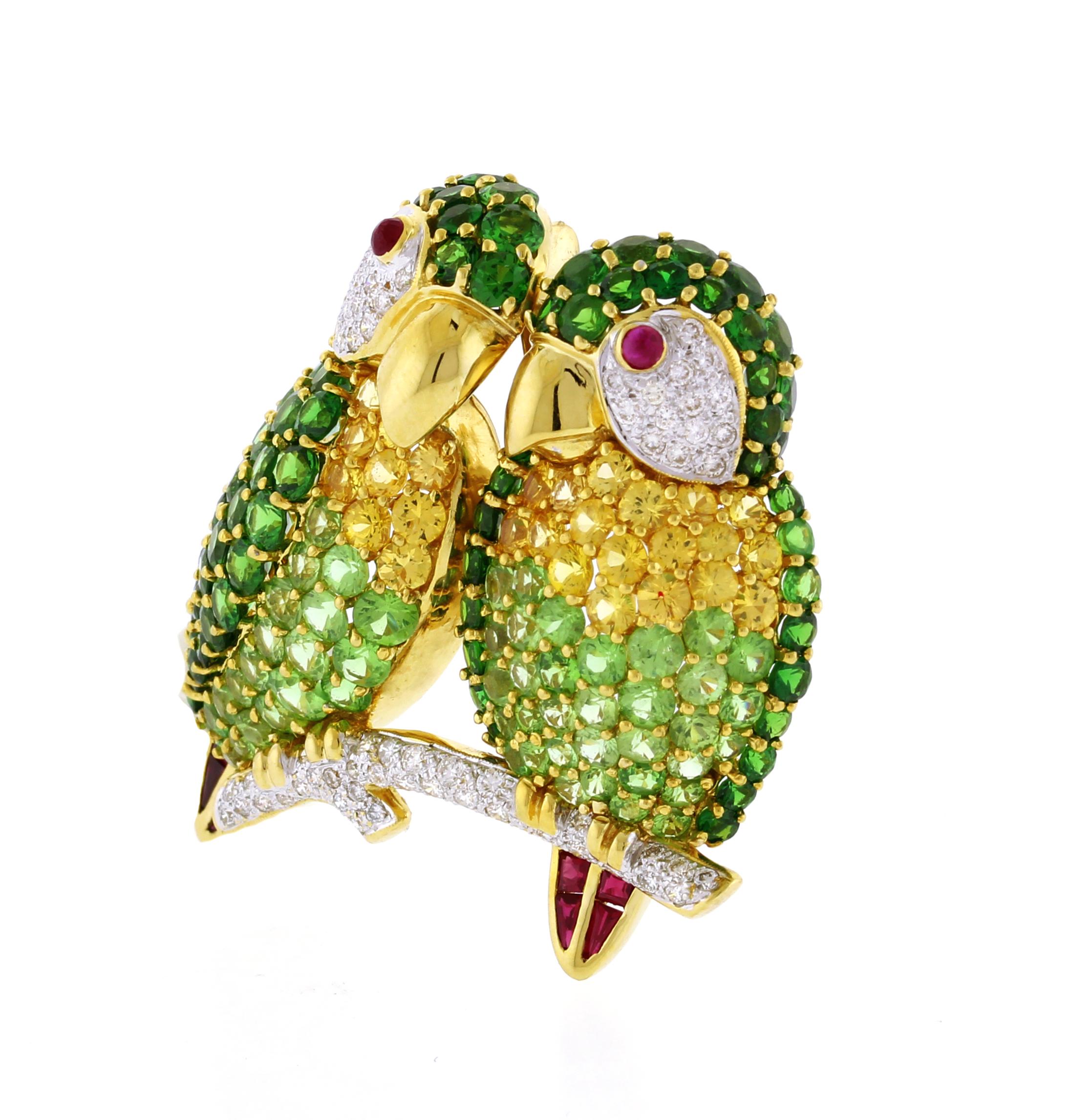 Brilliant Cut A Pair of Loving Parrots Brooch For Sale
