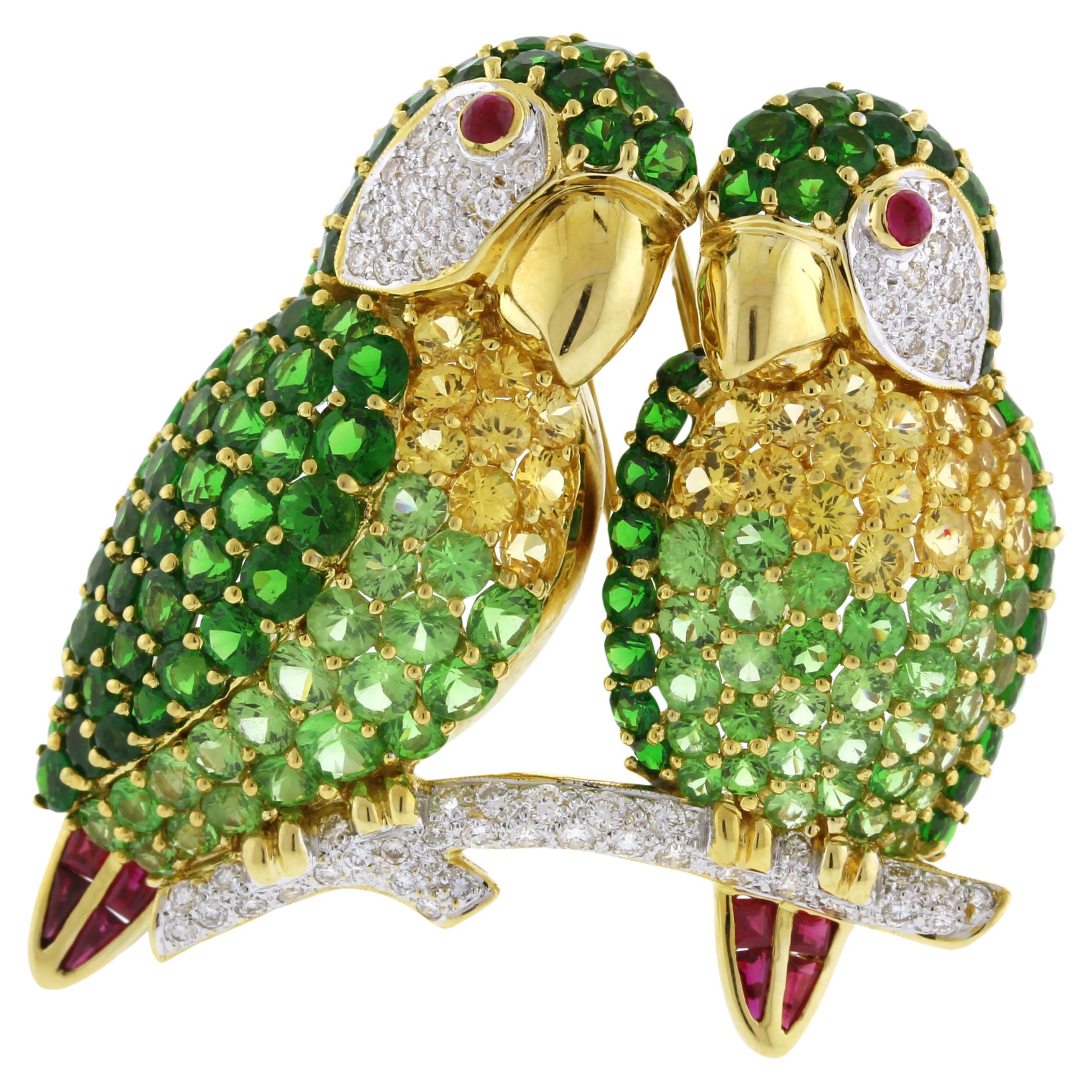 A Pair of Loving Parrots Brooch For Sale